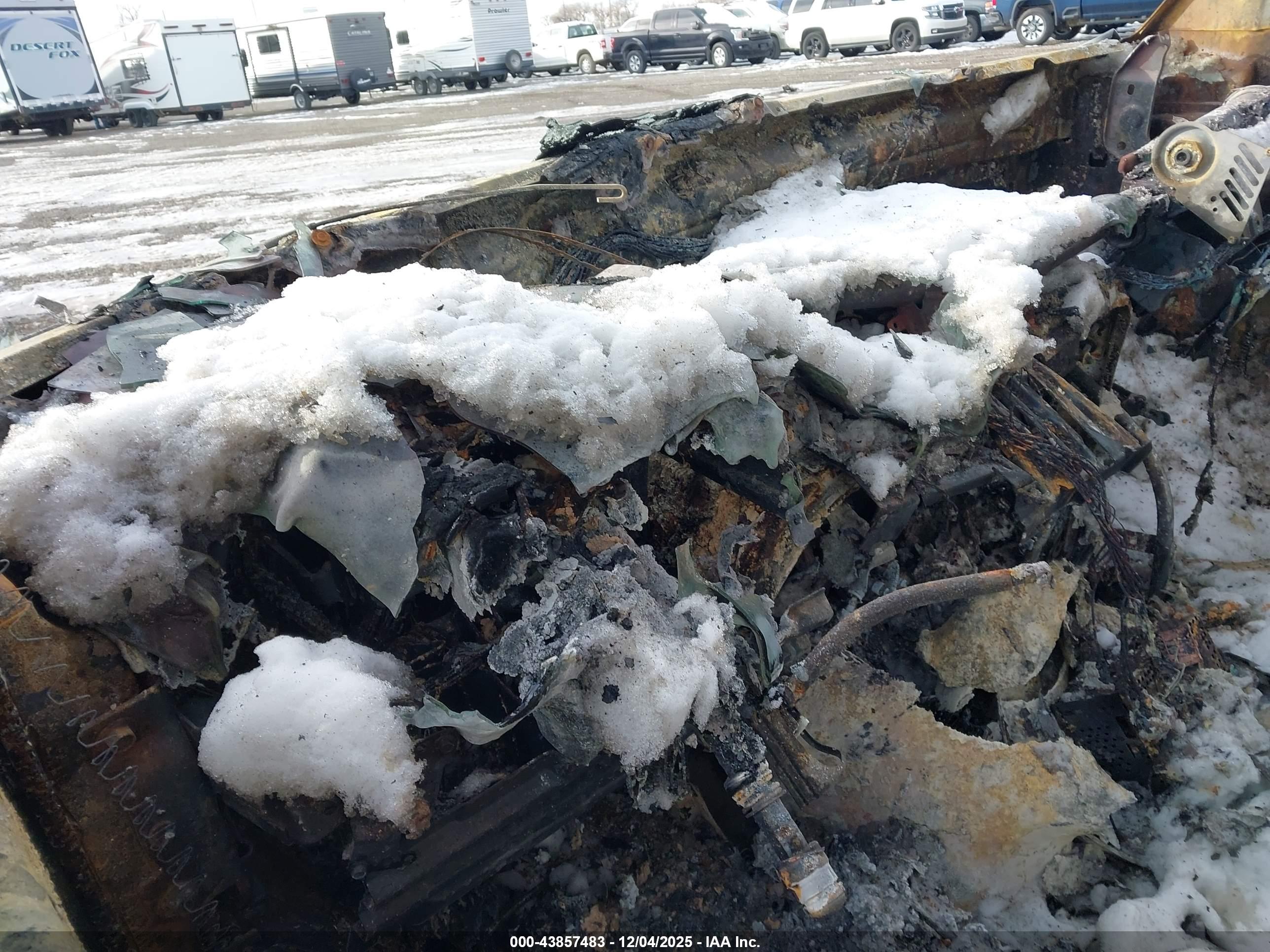 FORD E-150 image 7