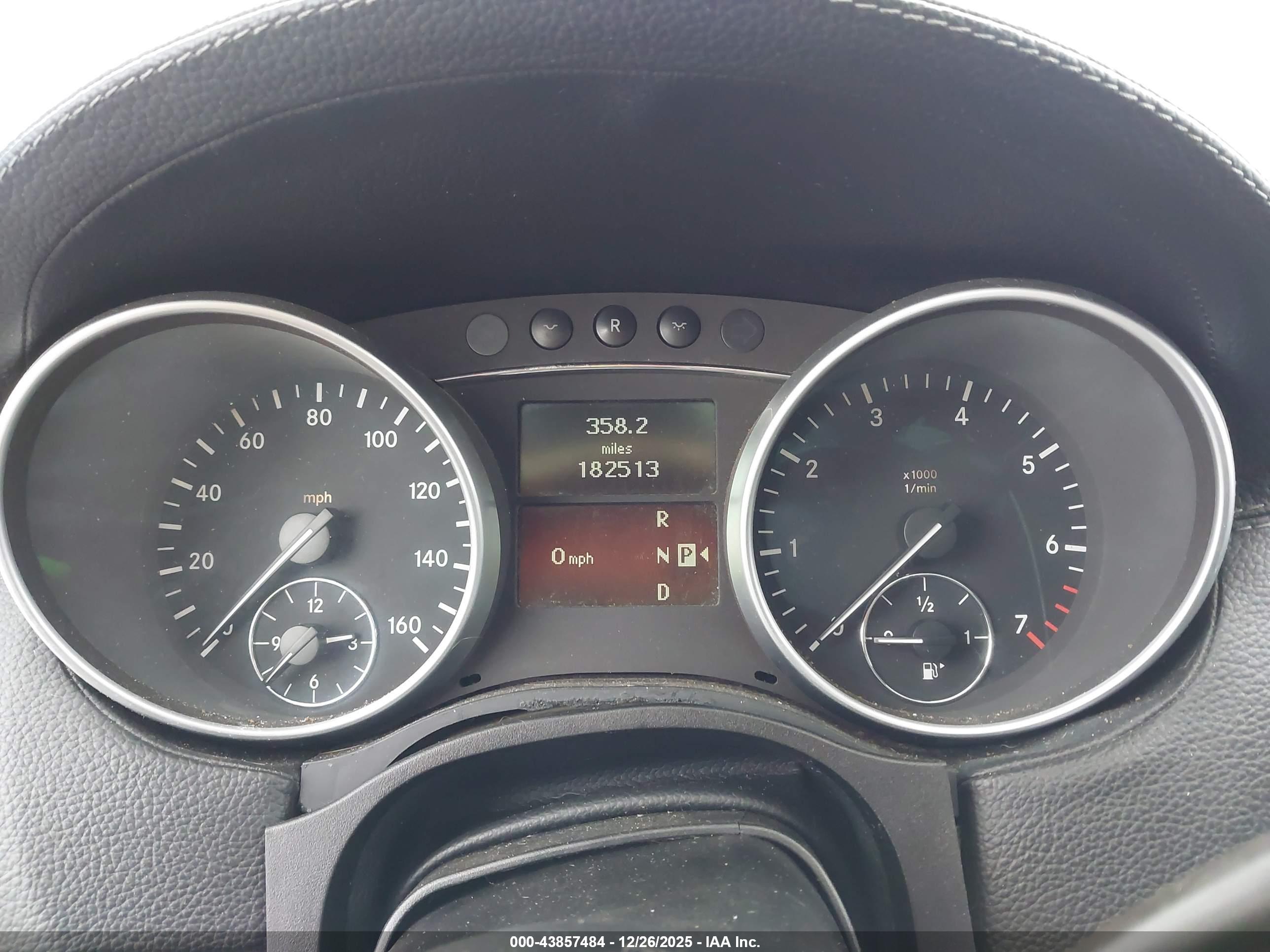 MERCEDES-BENZ GL image 7