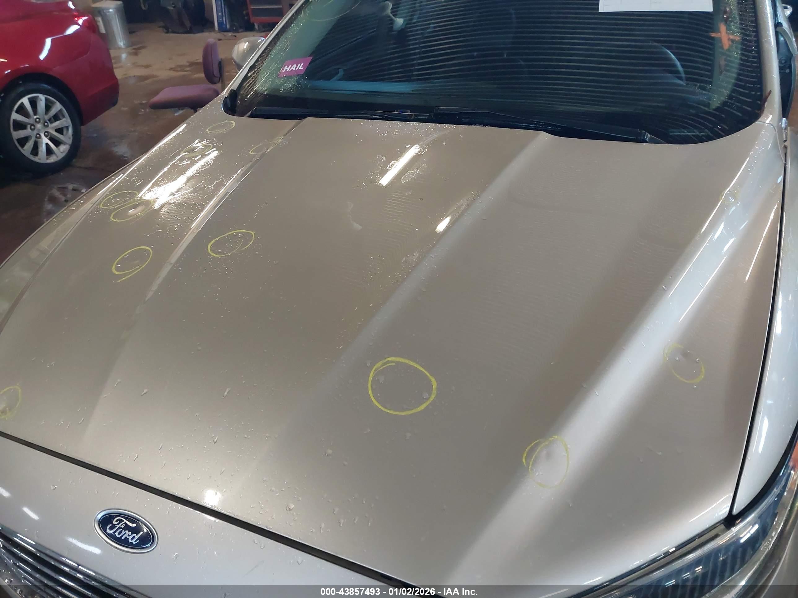 FORD FUSION image 6