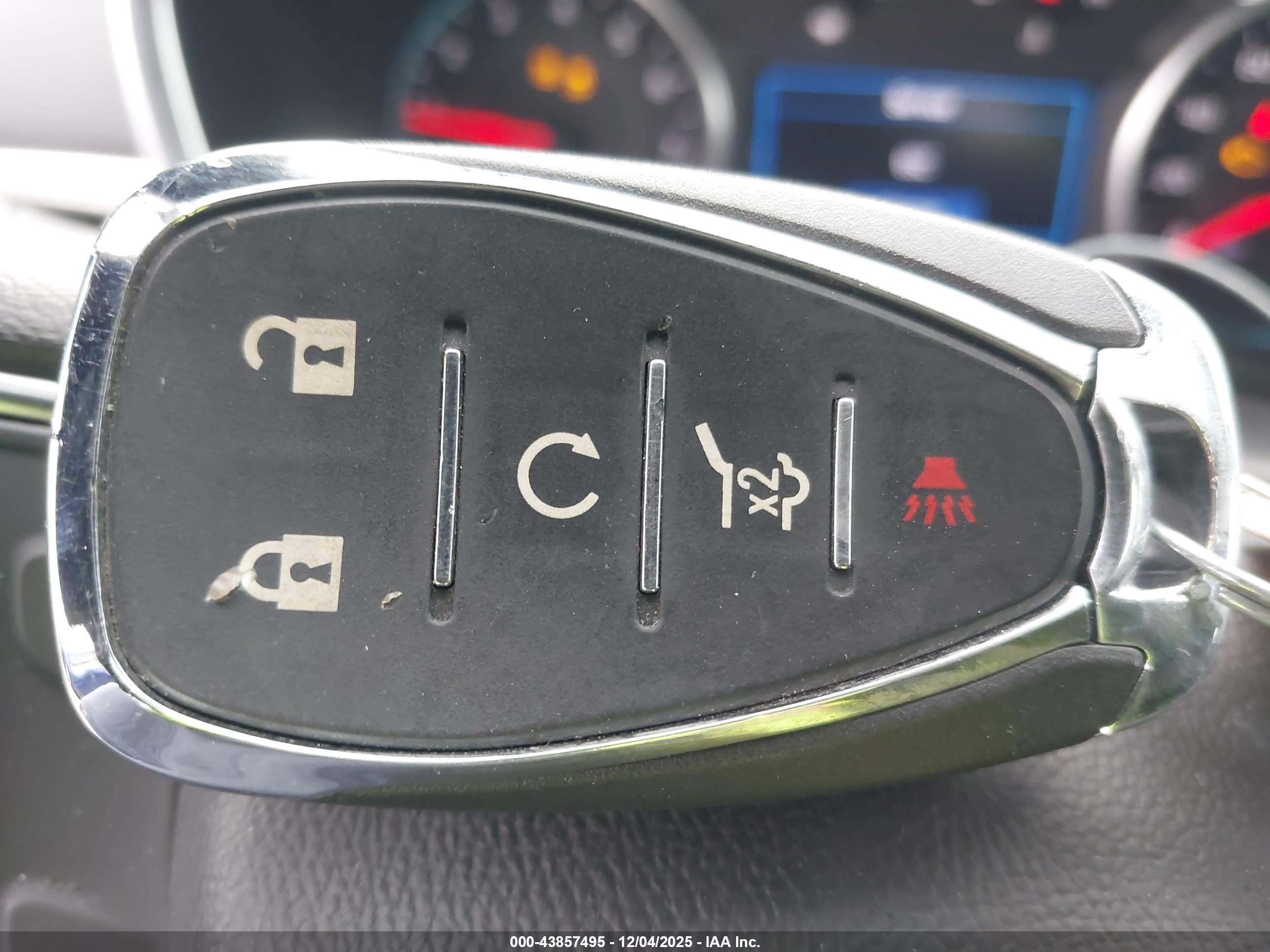 CHEVROLET EQUINOX image 11
