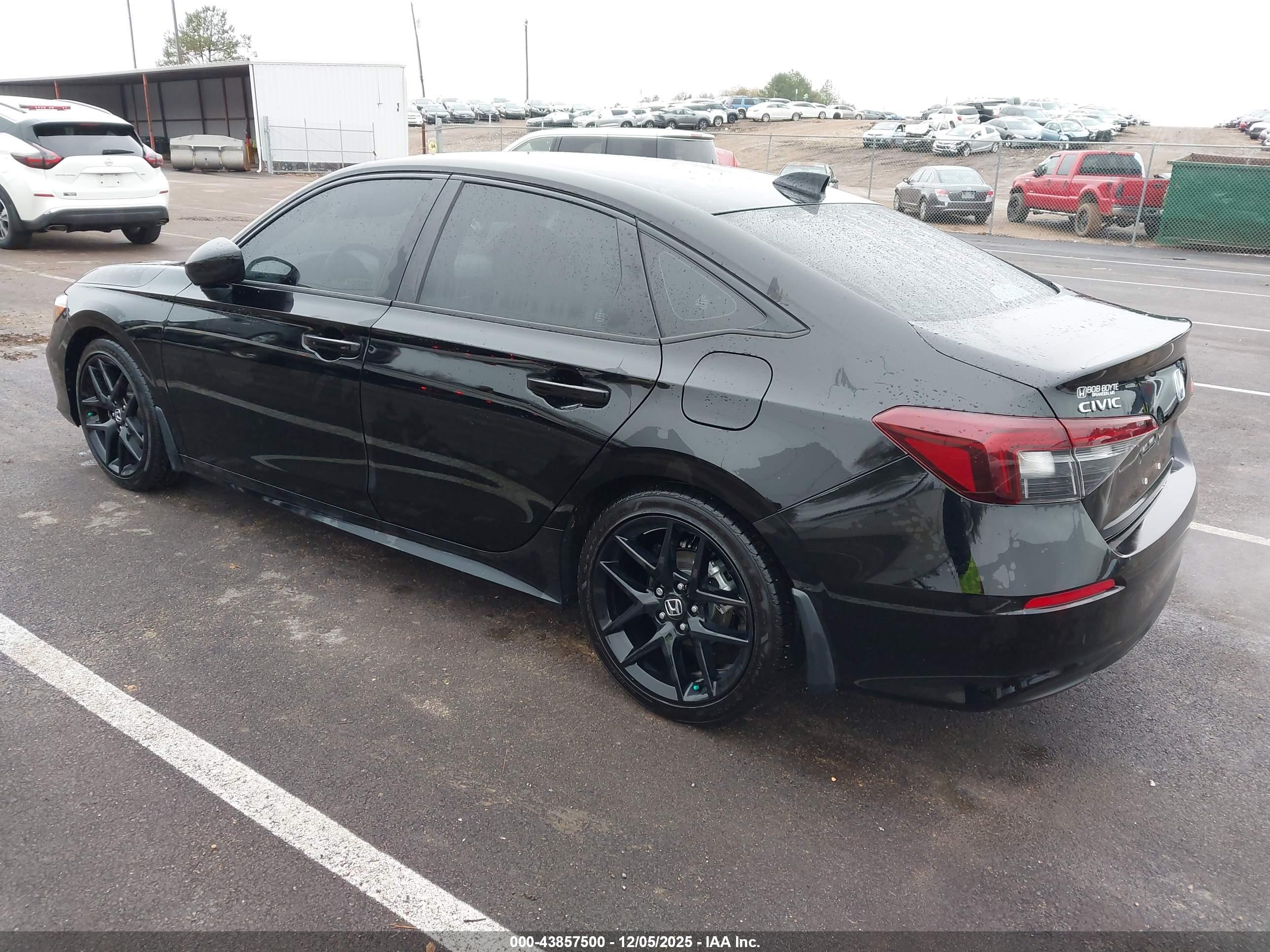 HONDA CIVIC image 3
