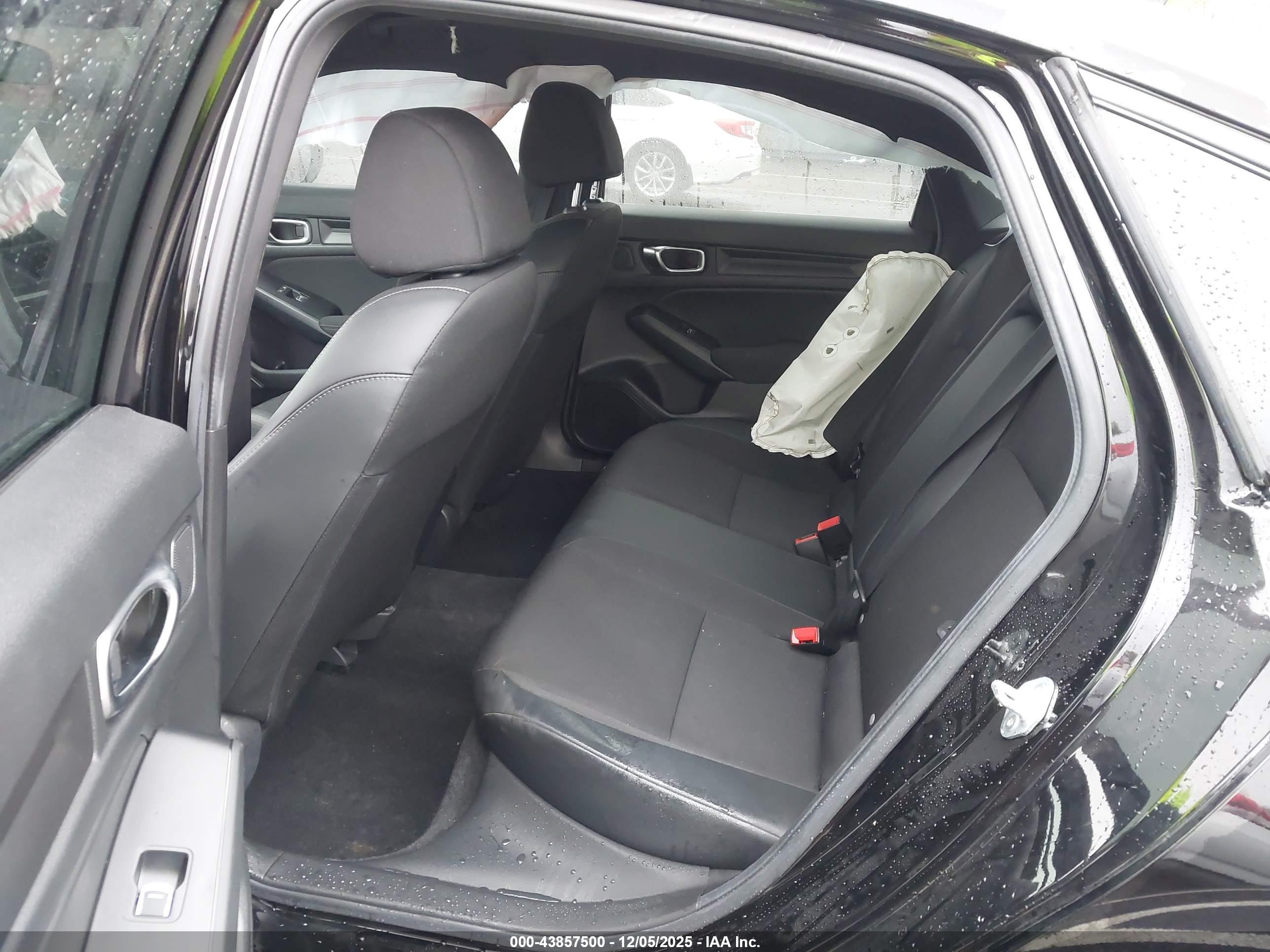 HONDA CIVIC image 8
