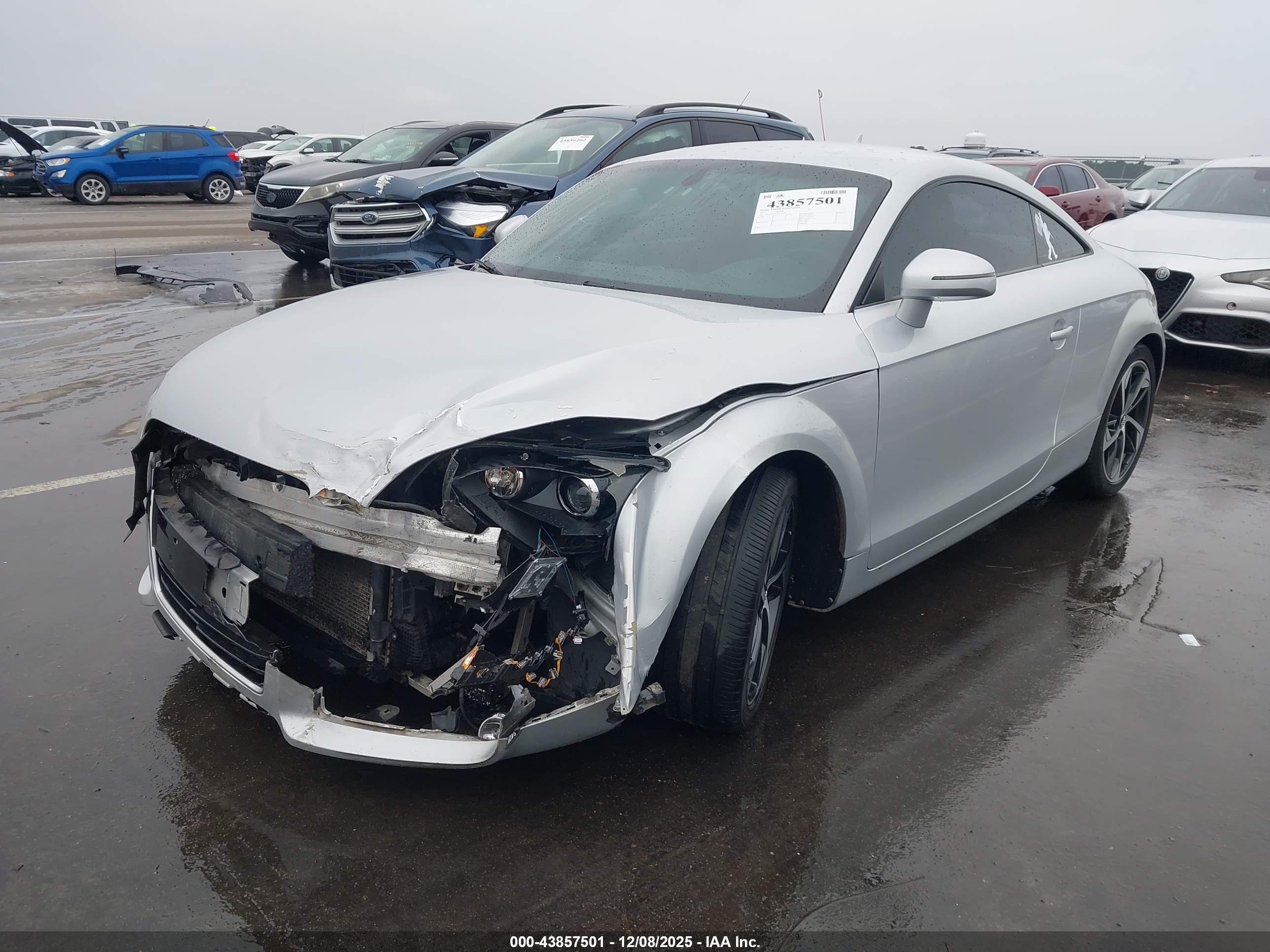 AUDI TT image 2