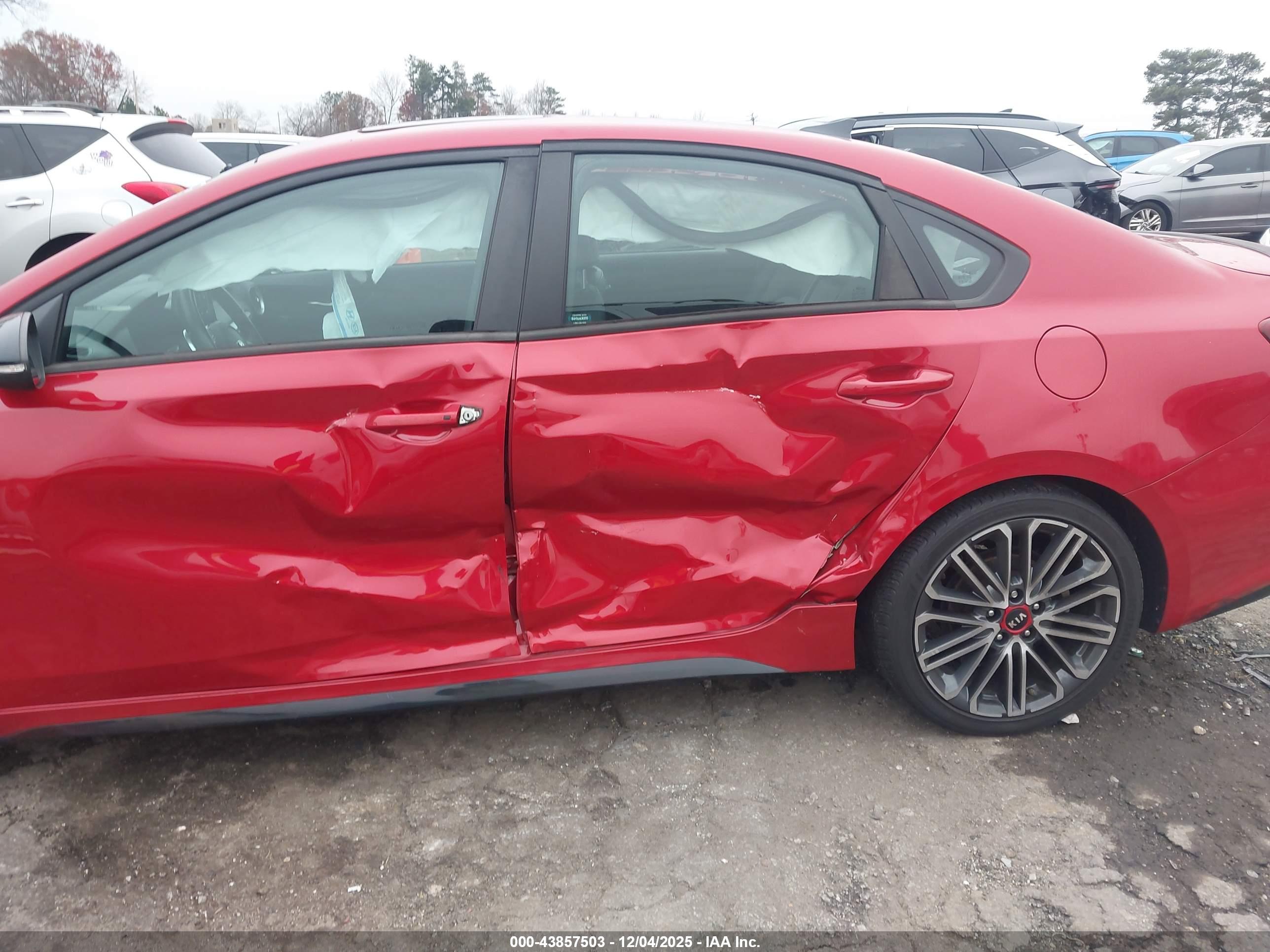 KIA FORTE image 6