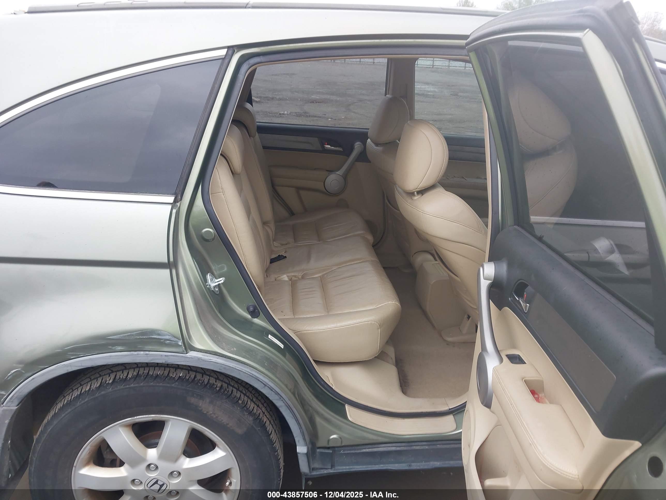 HONDA CR-V image 8