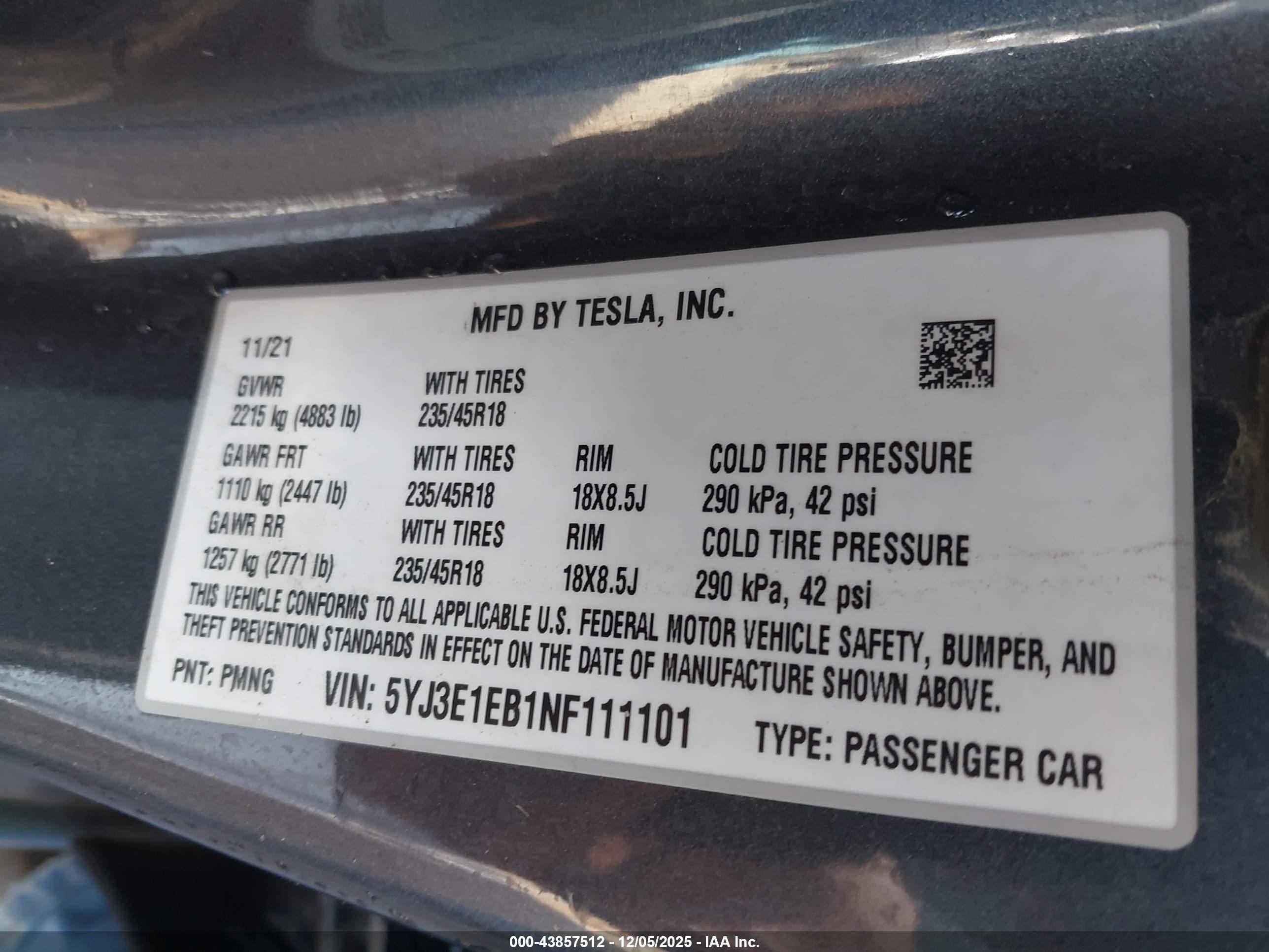 TESLA MODEL image 9