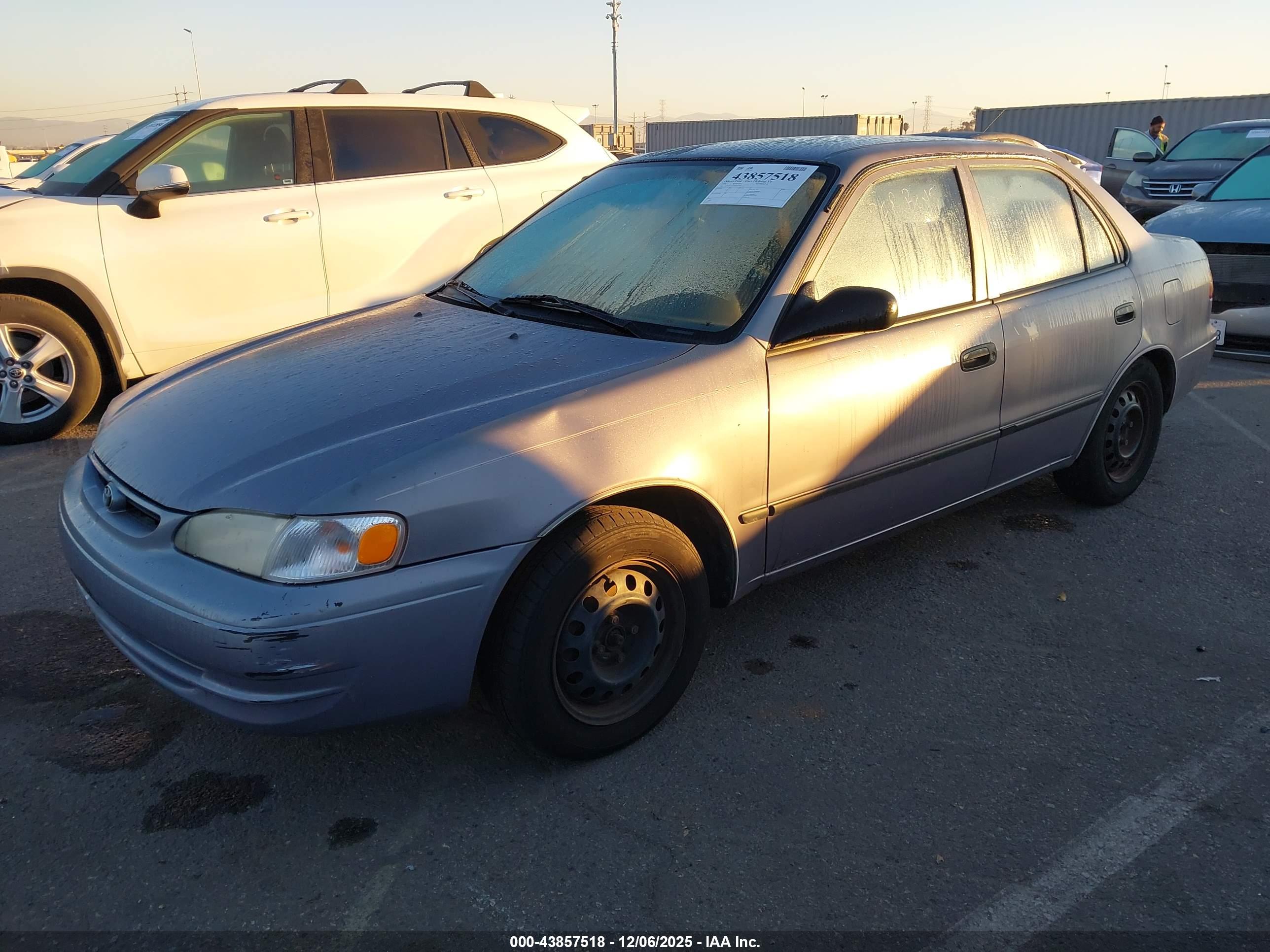 TOYOTA COROLLA image 2
