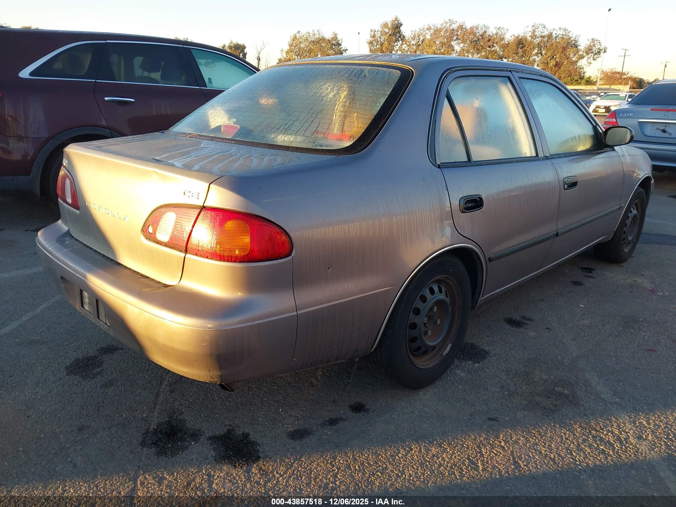 TOYOTA COROLLA image 4