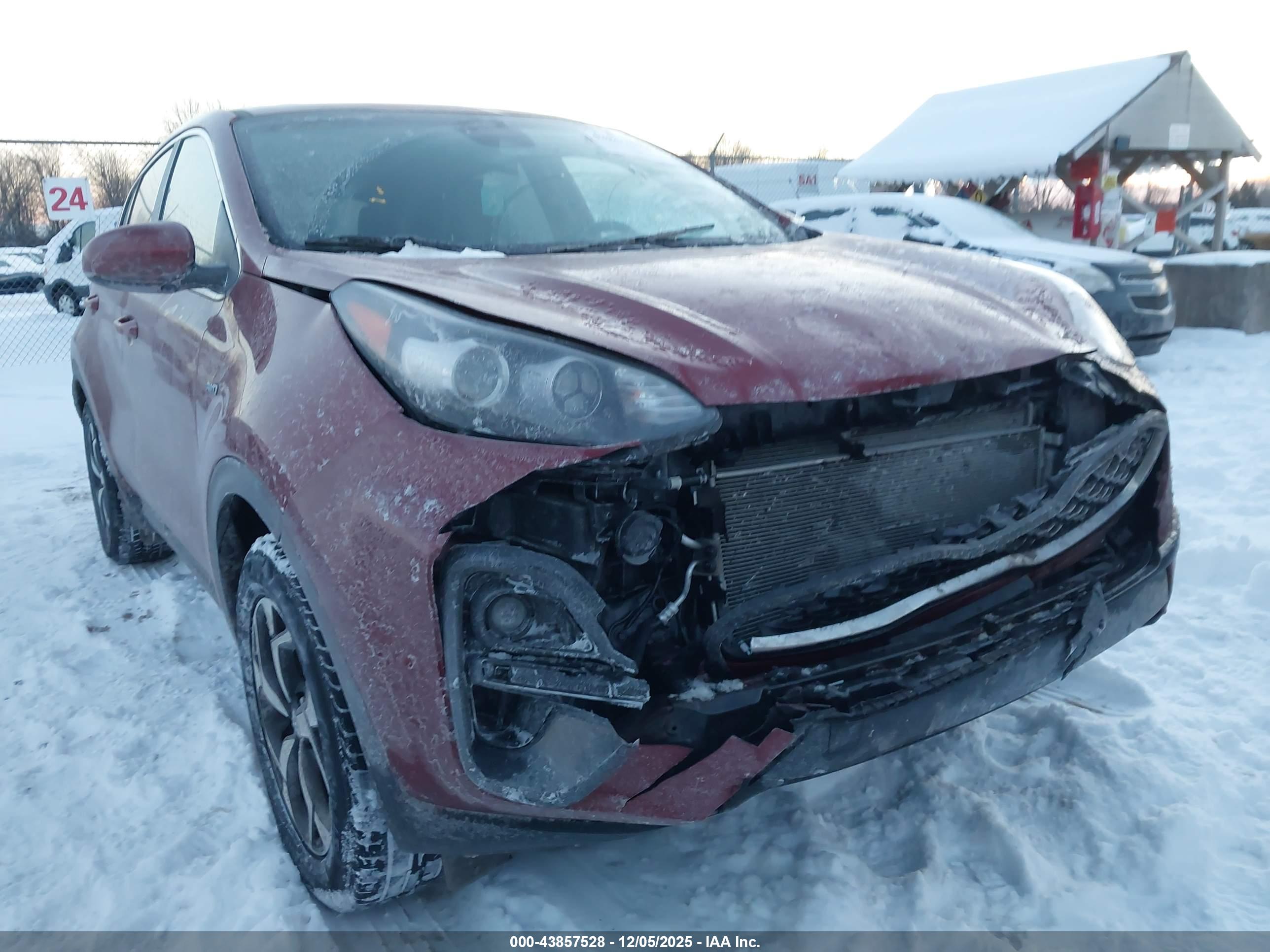 KIA SPORTAGE image 6