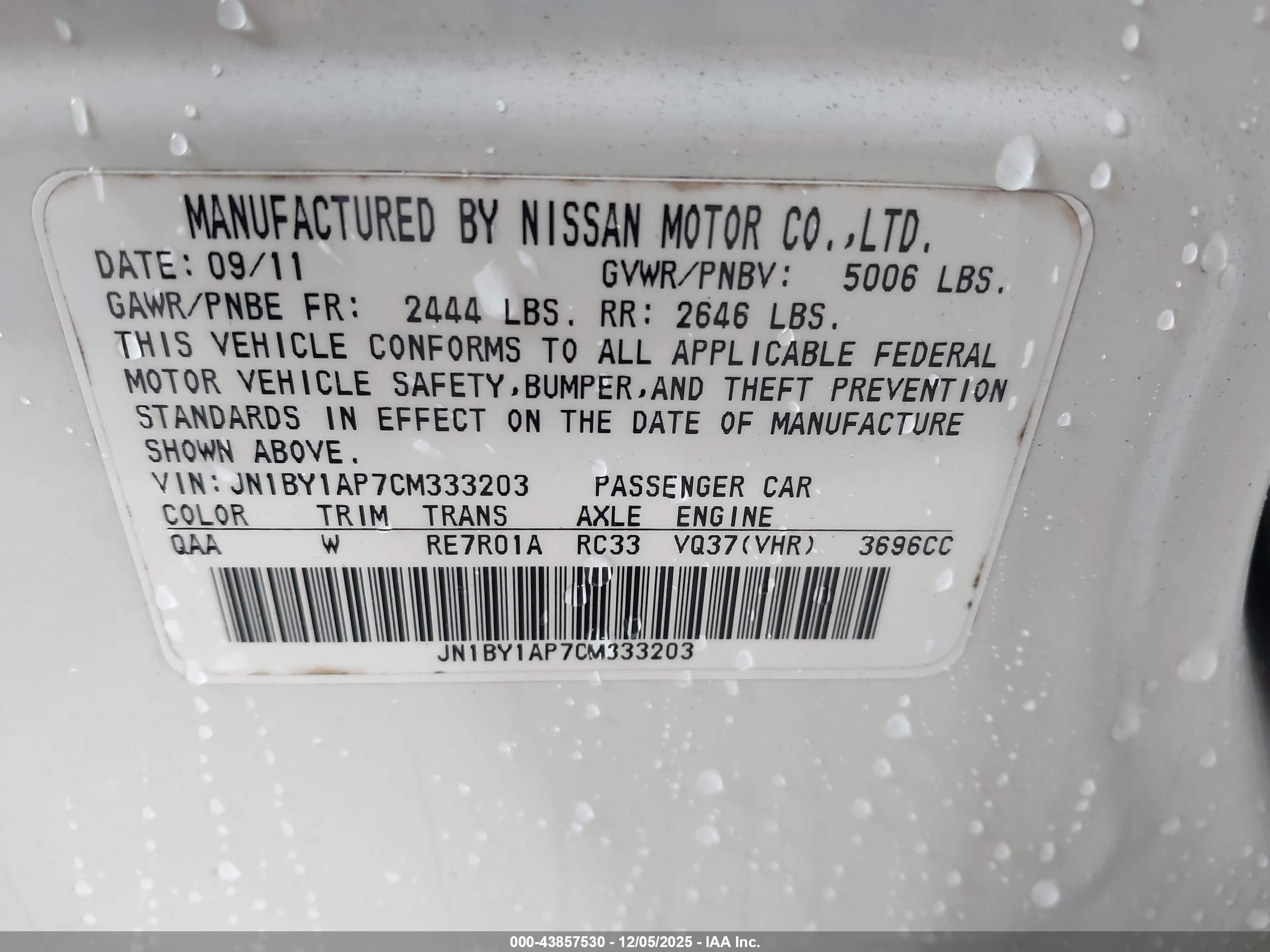 INFINITI M37 image 9