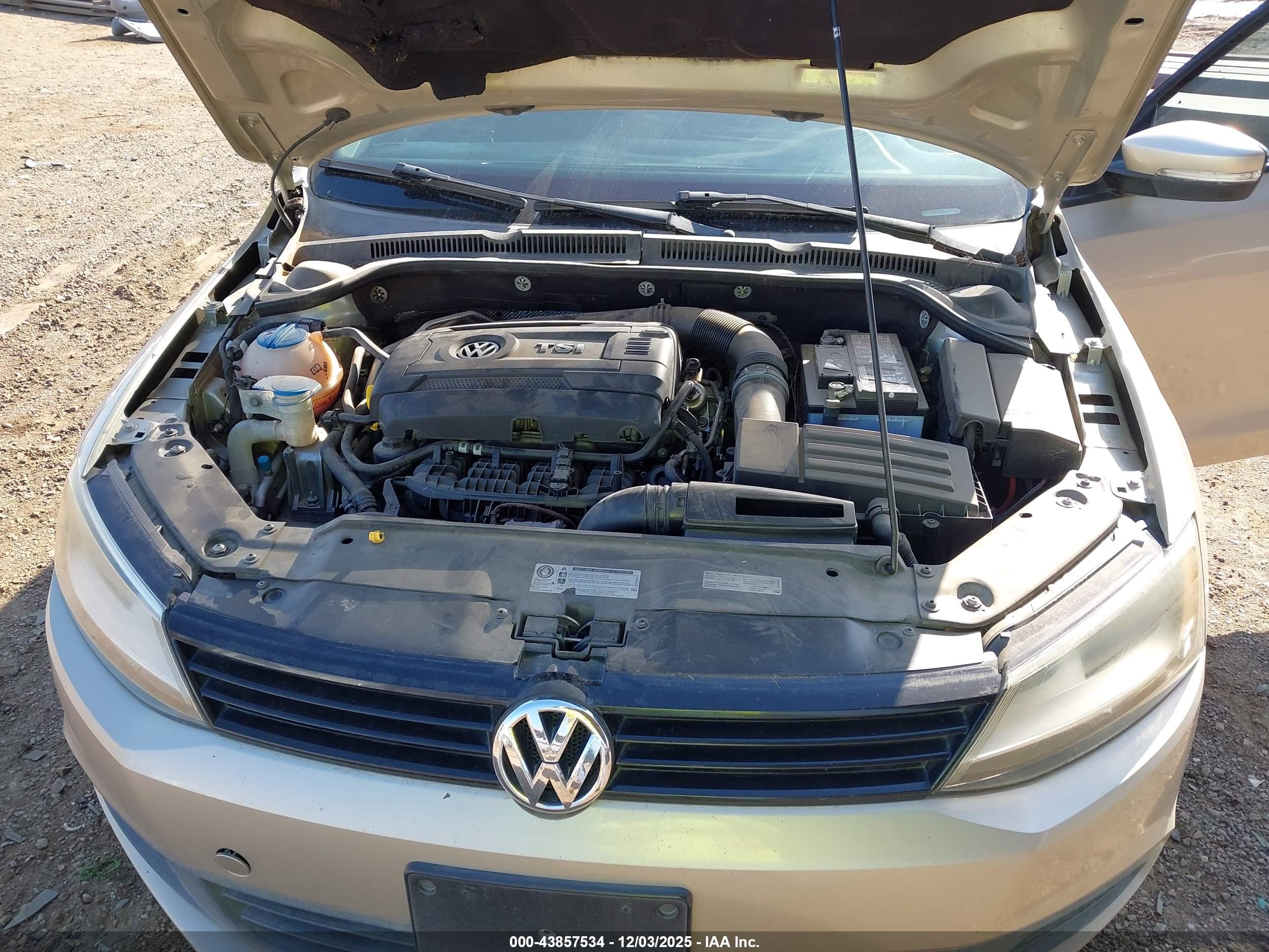 VOLKSWAGEN JETTA image 10