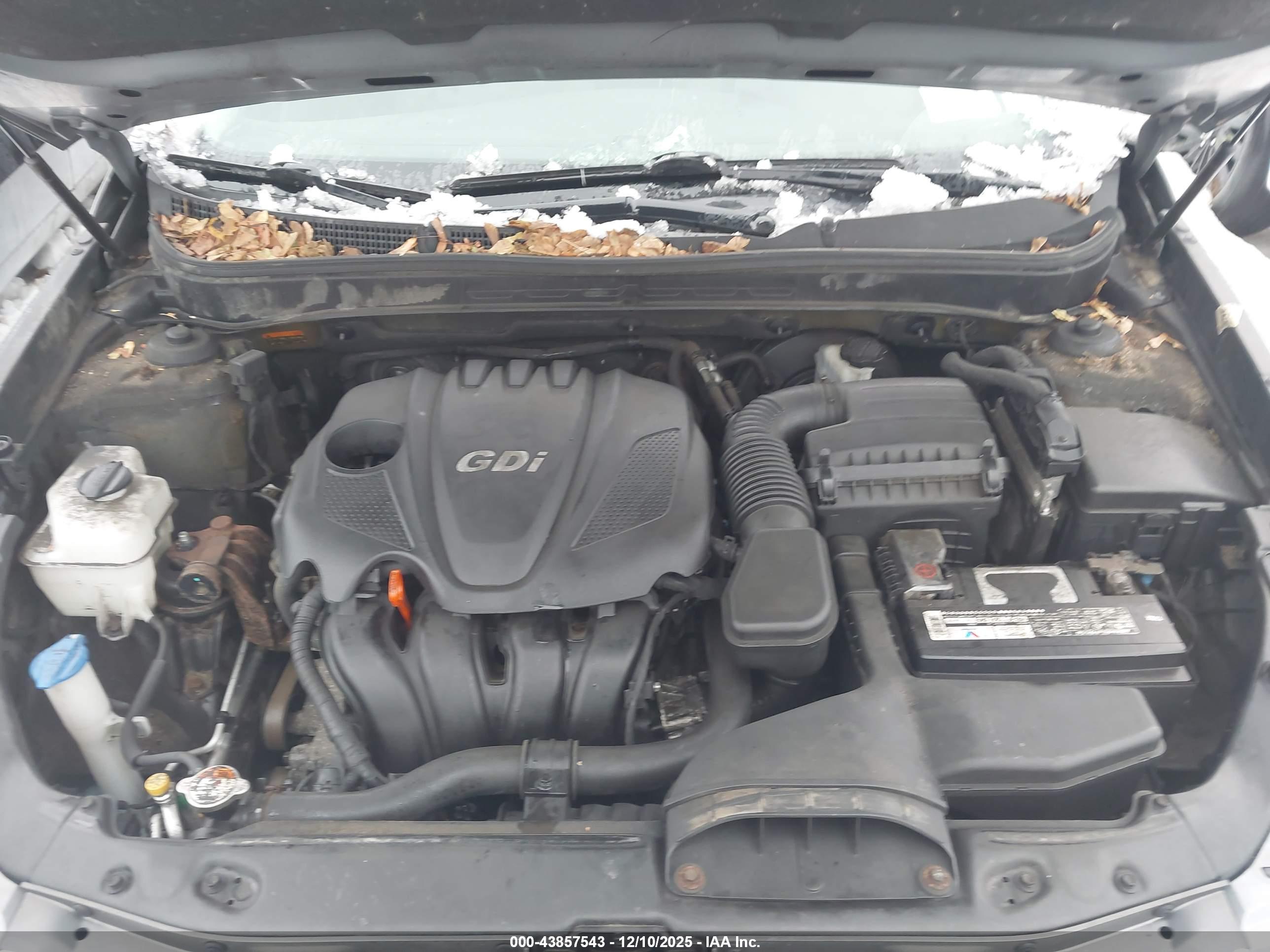 HYUNDAI SONATA image 10