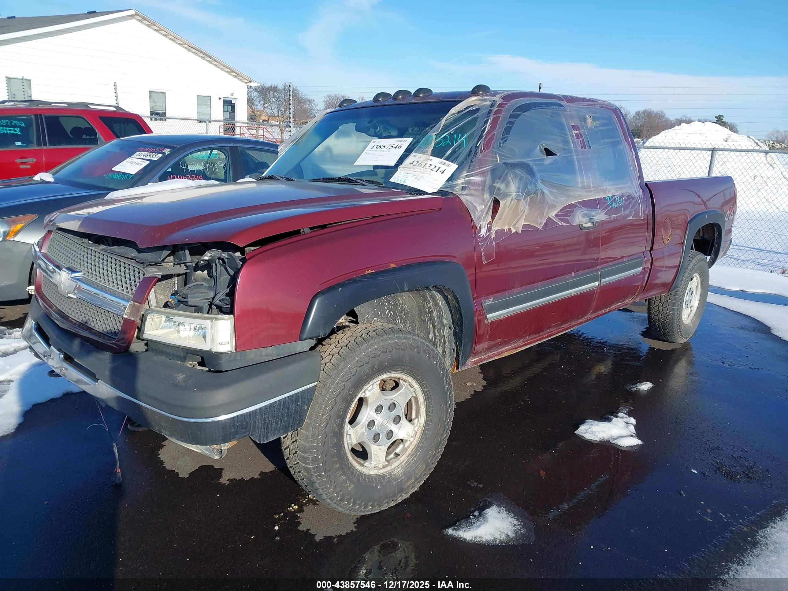 CHEVROLET SILVERADO image 2