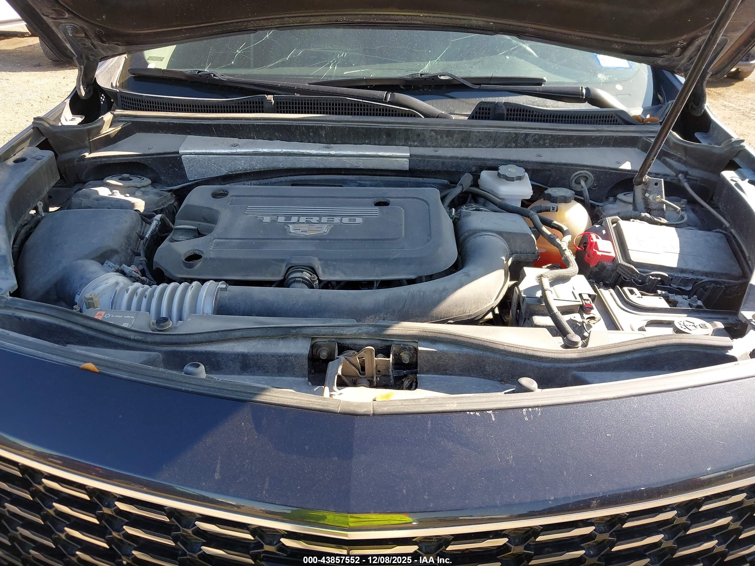 CADILLAC XT4 image 10