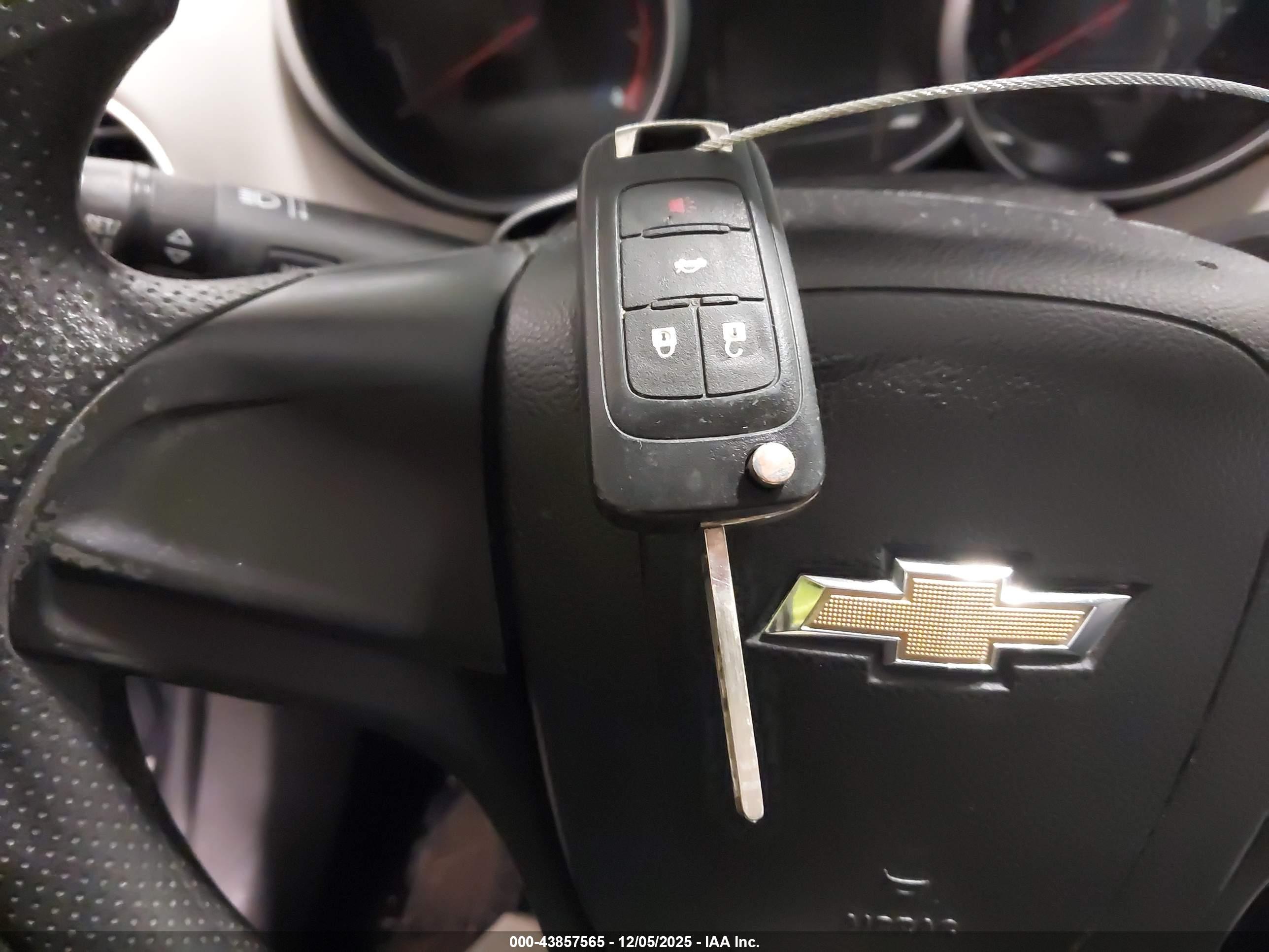 CHEVROLET CRUZE image 11
