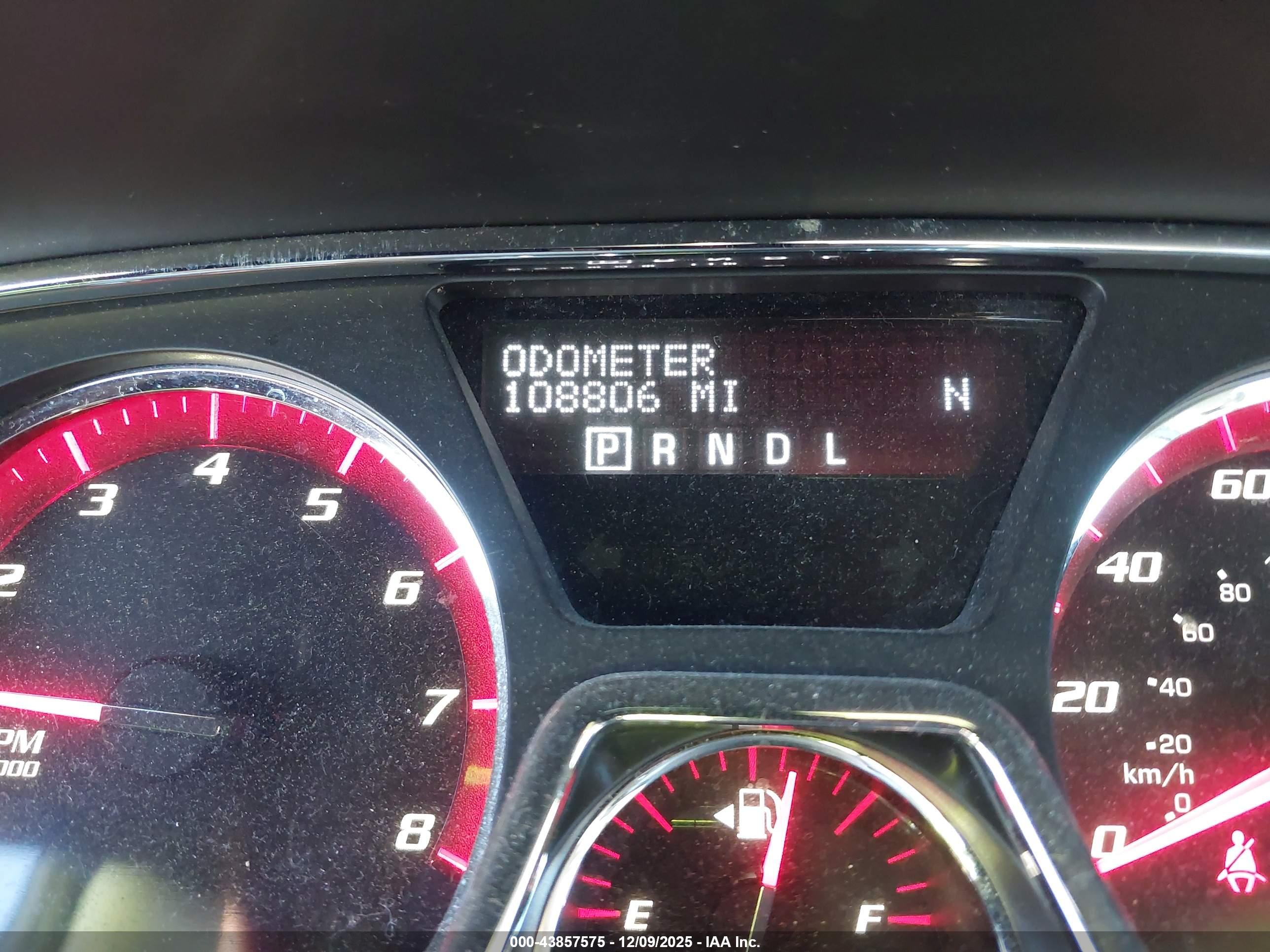 GMC ACADIA image 7