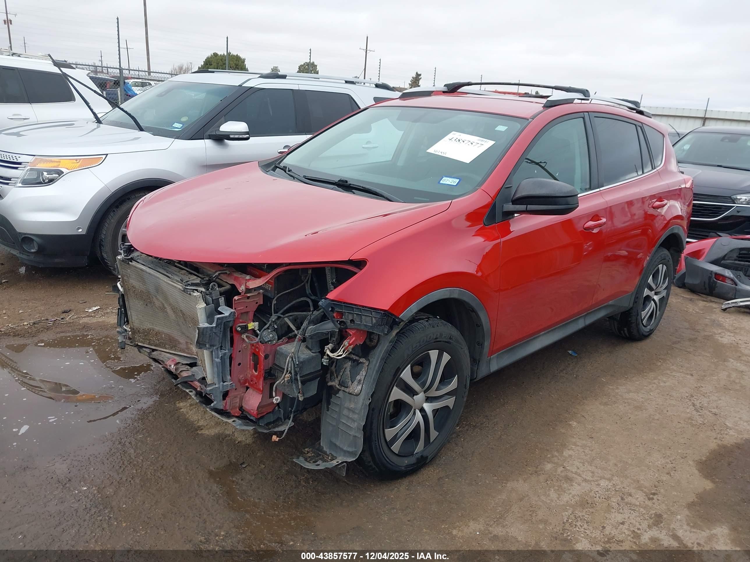 TOYOTA RAV4 image 2