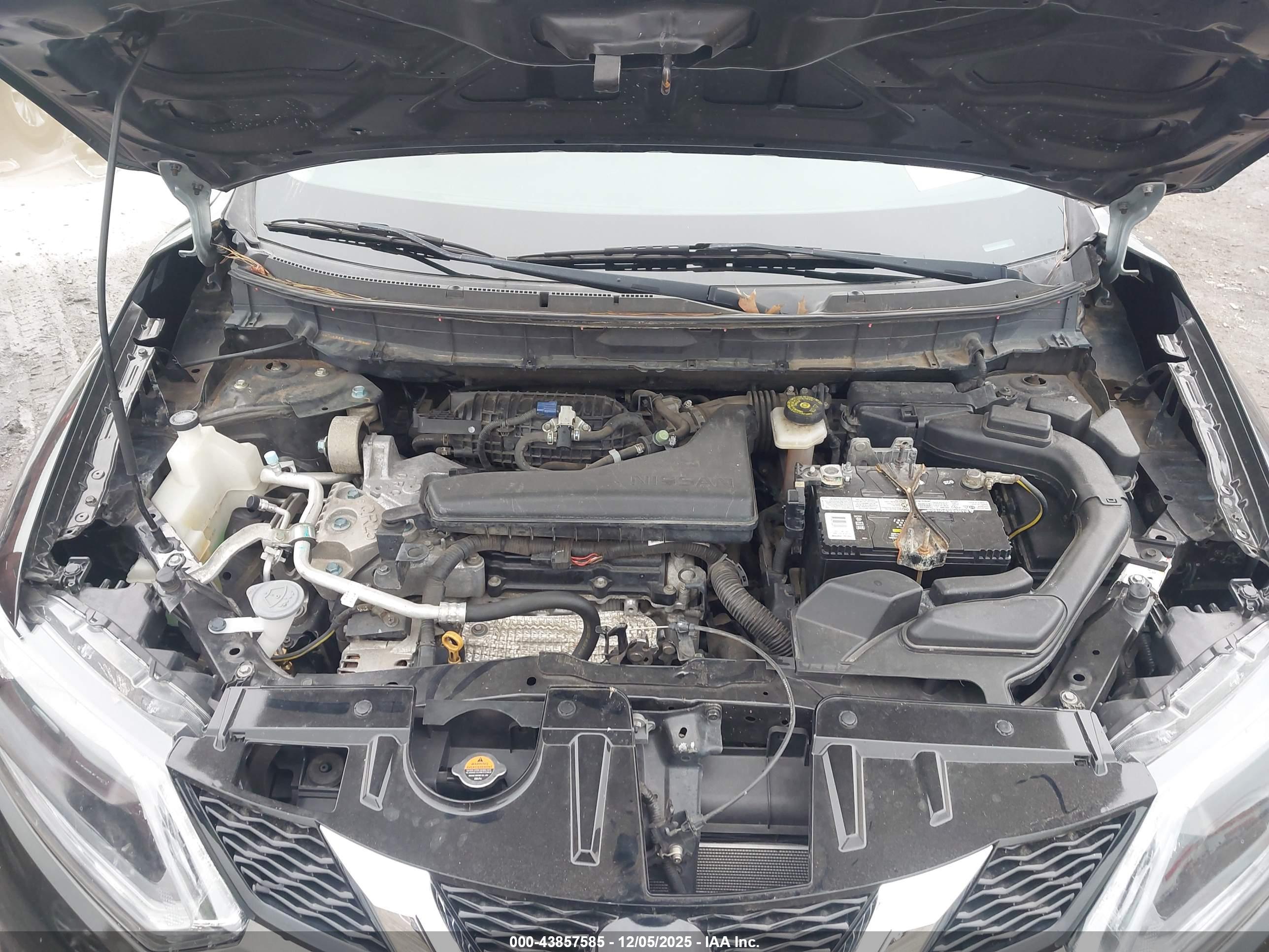 NISSAN ROGUE image 10