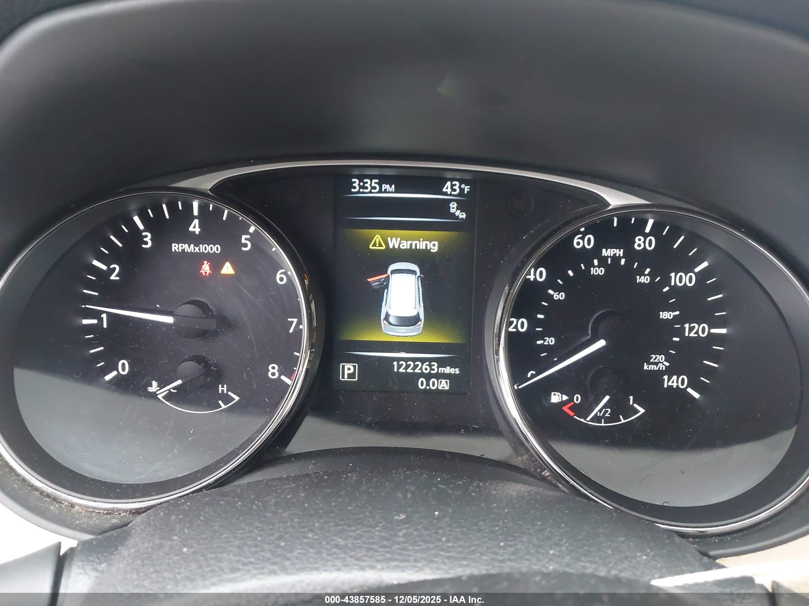 NISSAN ROGUE image 7