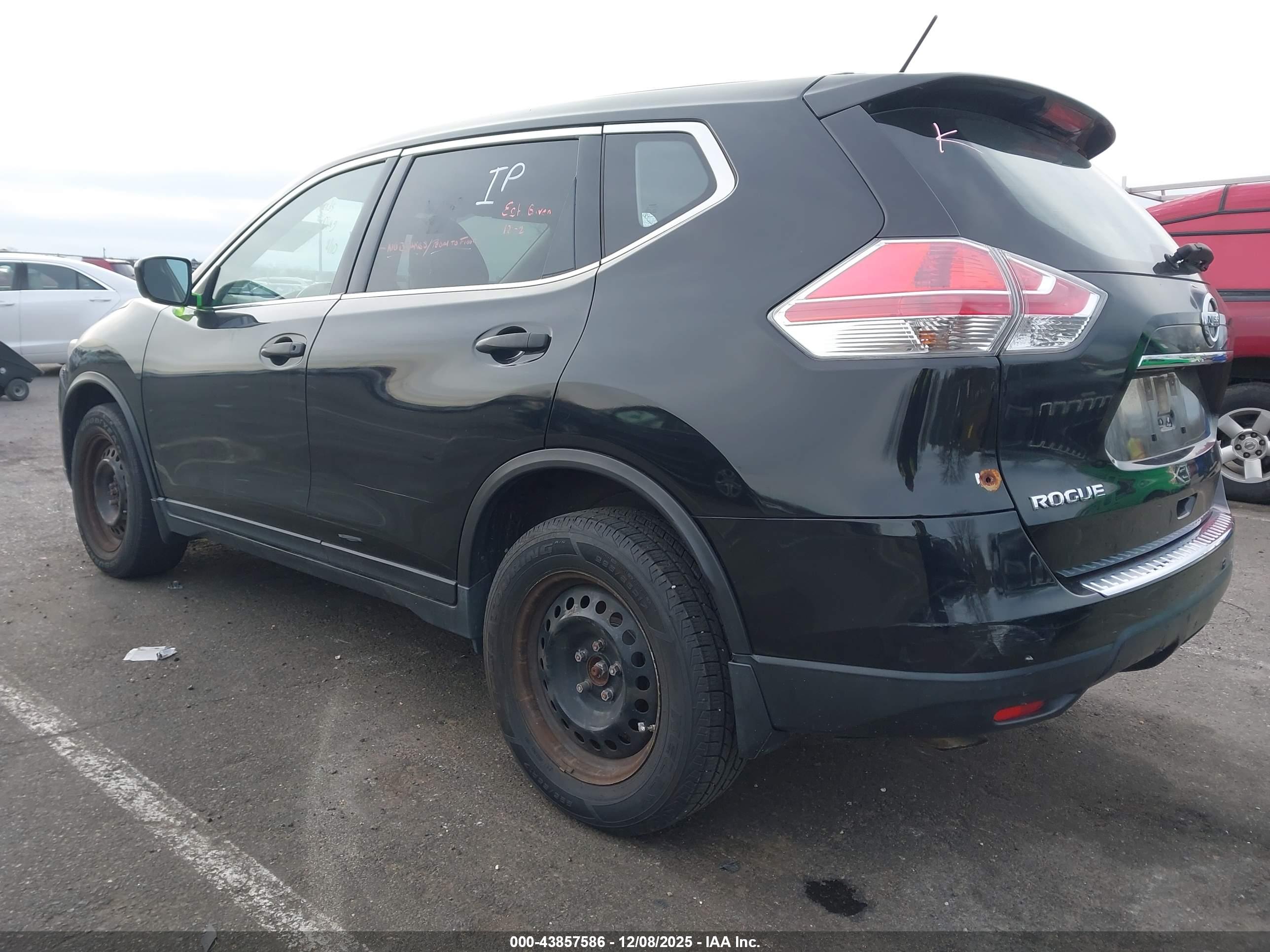 NISSAN ROGUE image 3