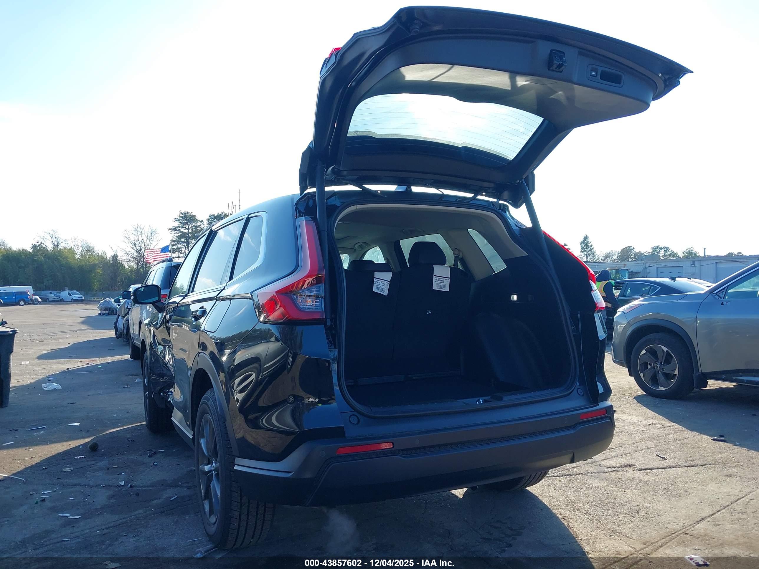 HONDA CR-V image 3