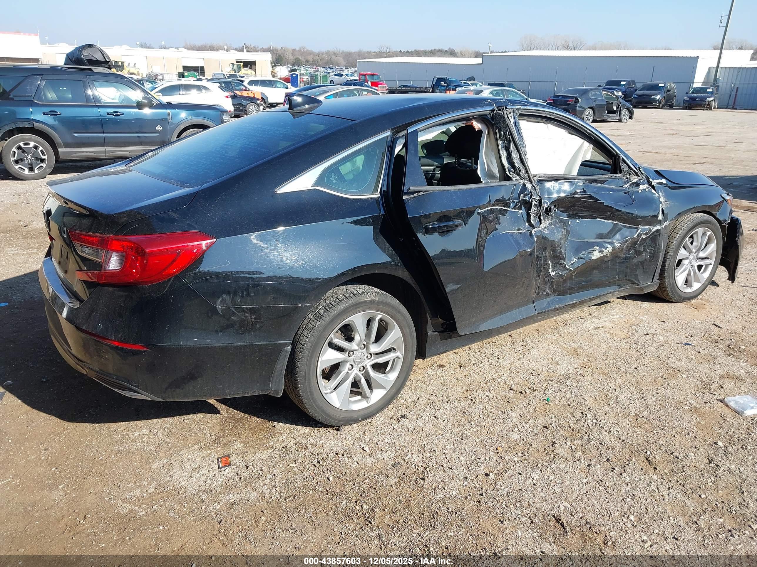 HONDA ACCORD image 4