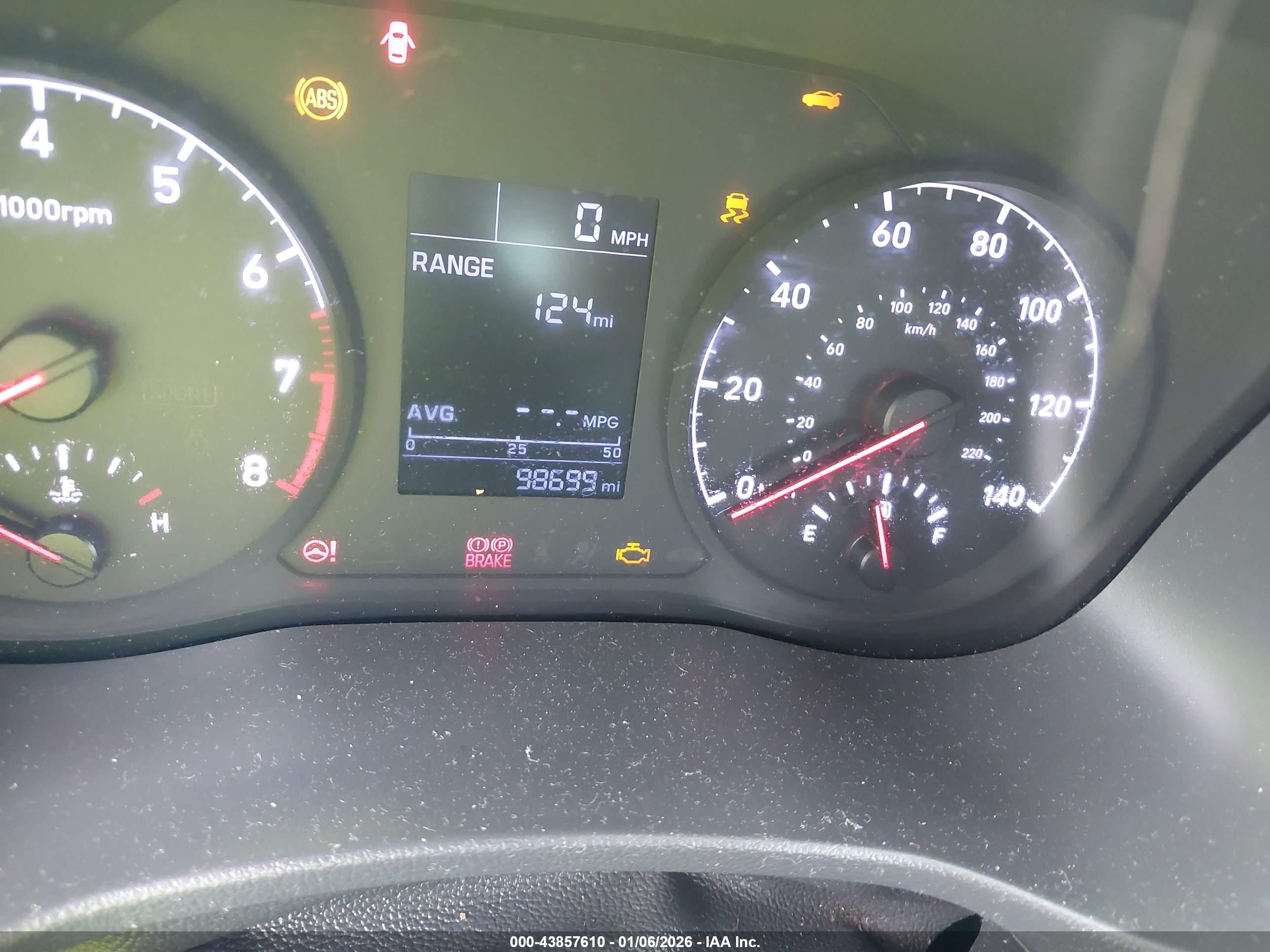 HYUNDAI ACCENT image 7