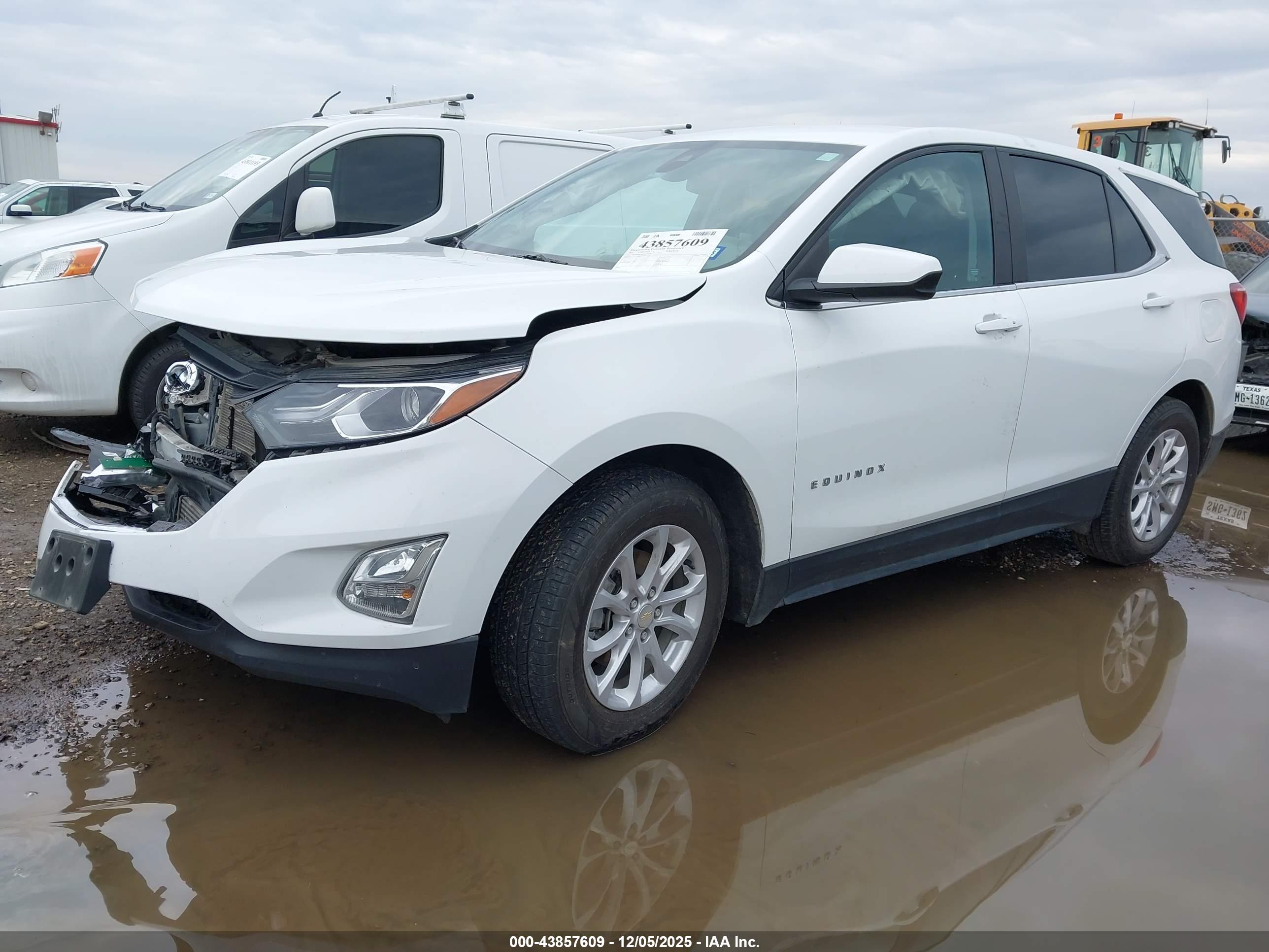 CHEVROLET EQUINOX image 2