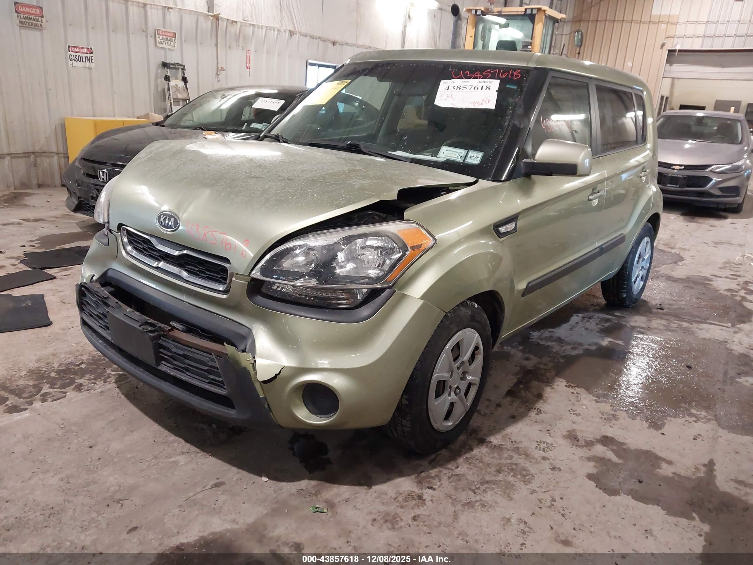 KIA SOUL image 2
