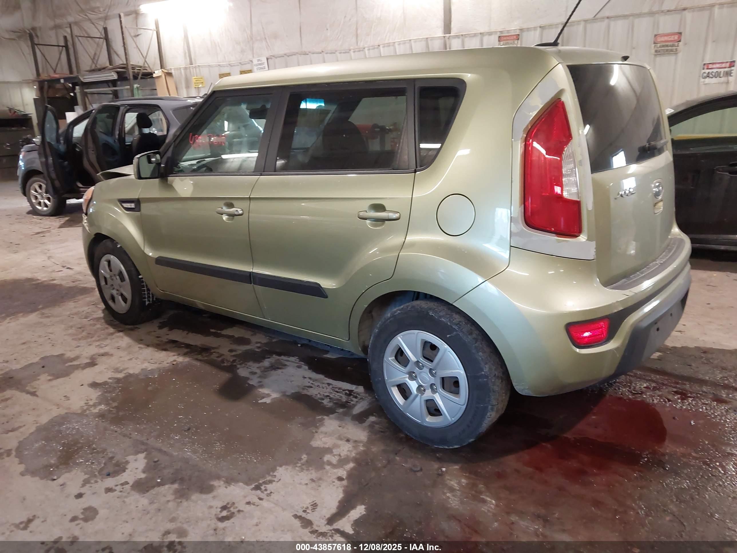 KIA SOUL image 3