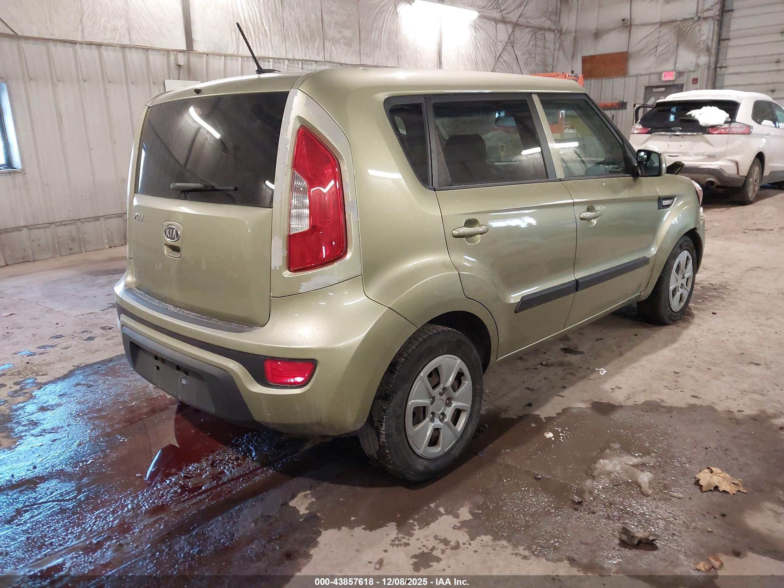 KIA SOUL image 4