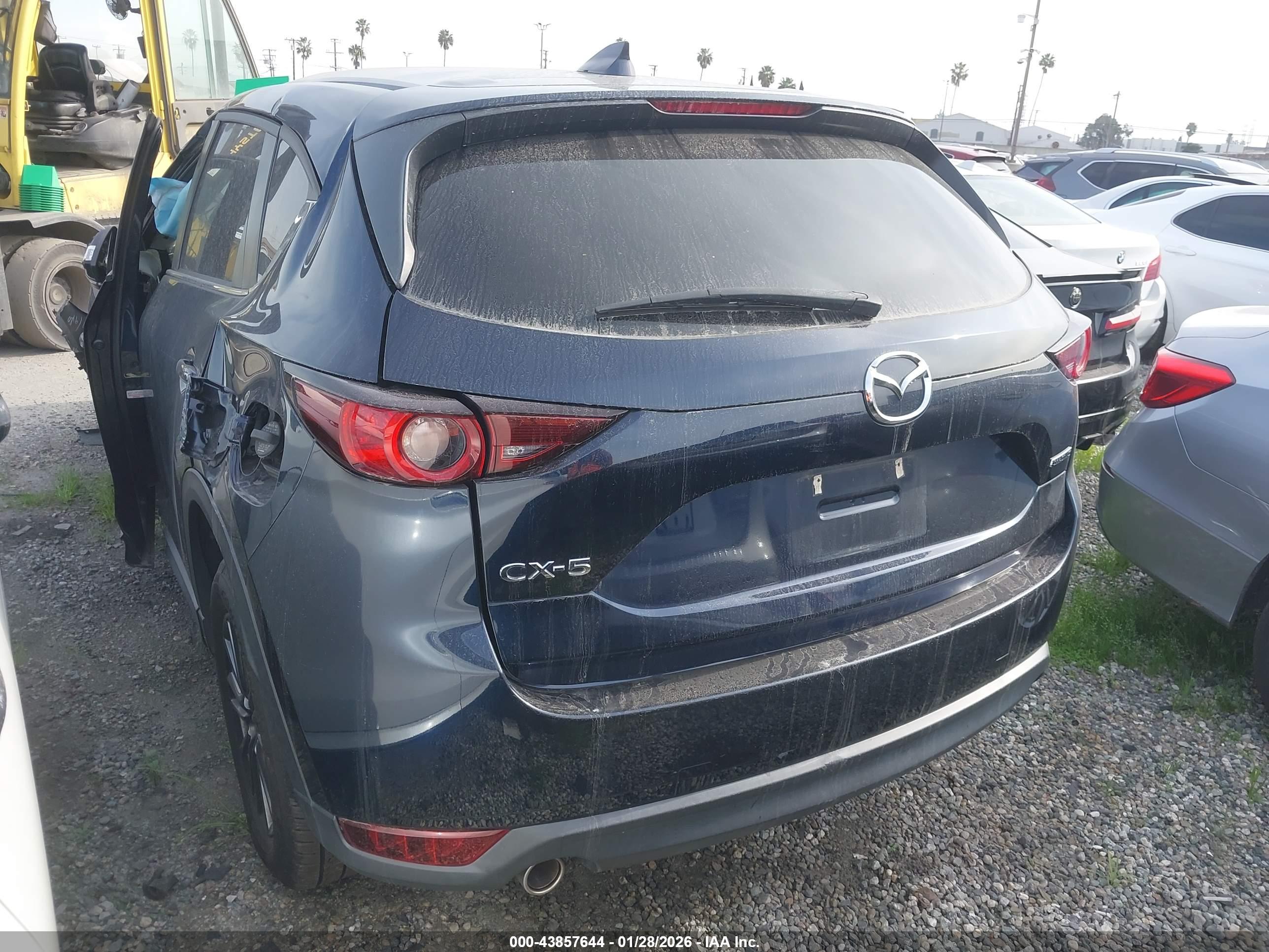 MAZDA CX-5 image 3