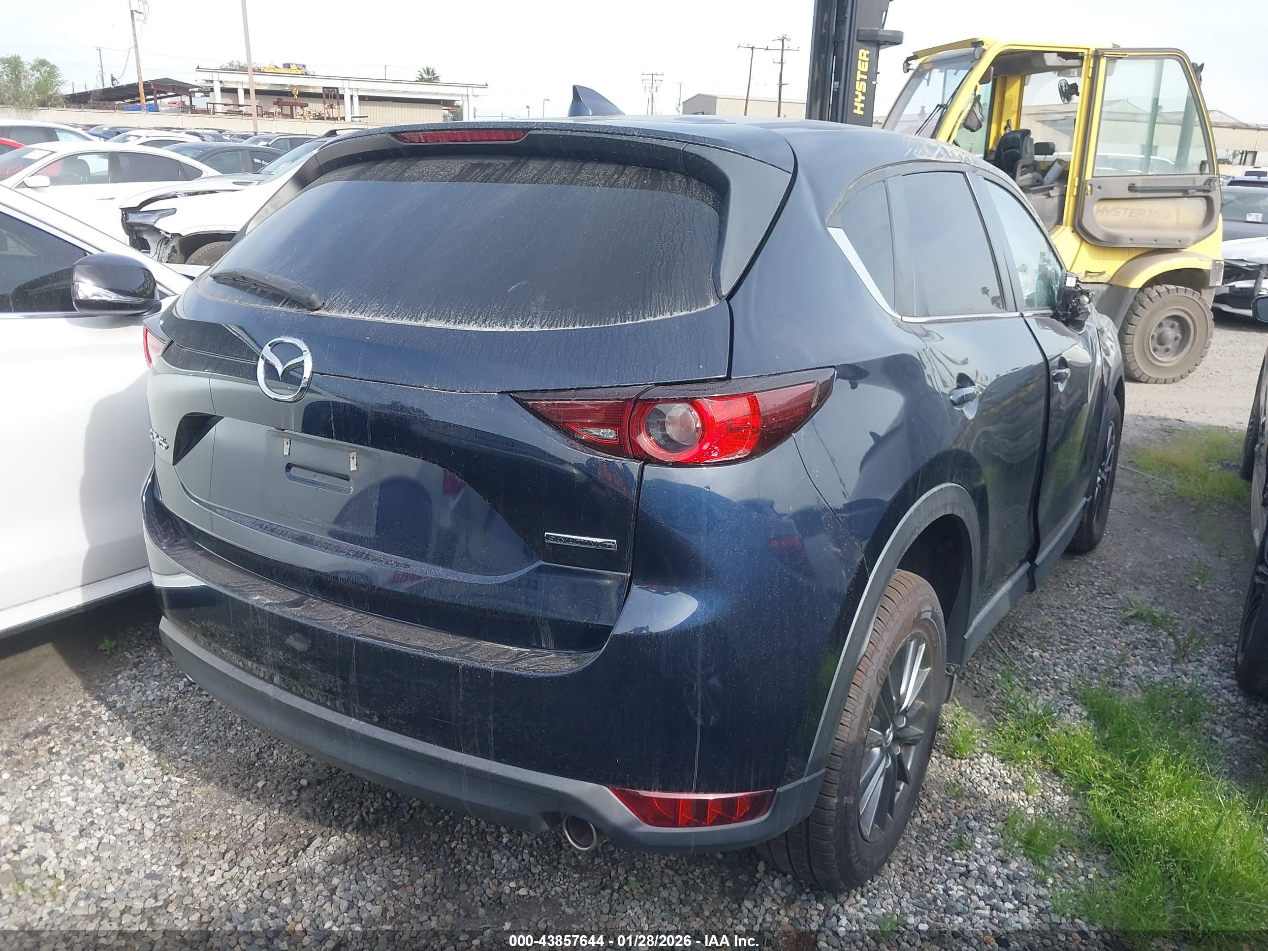 MAZDA CX-5 image 4