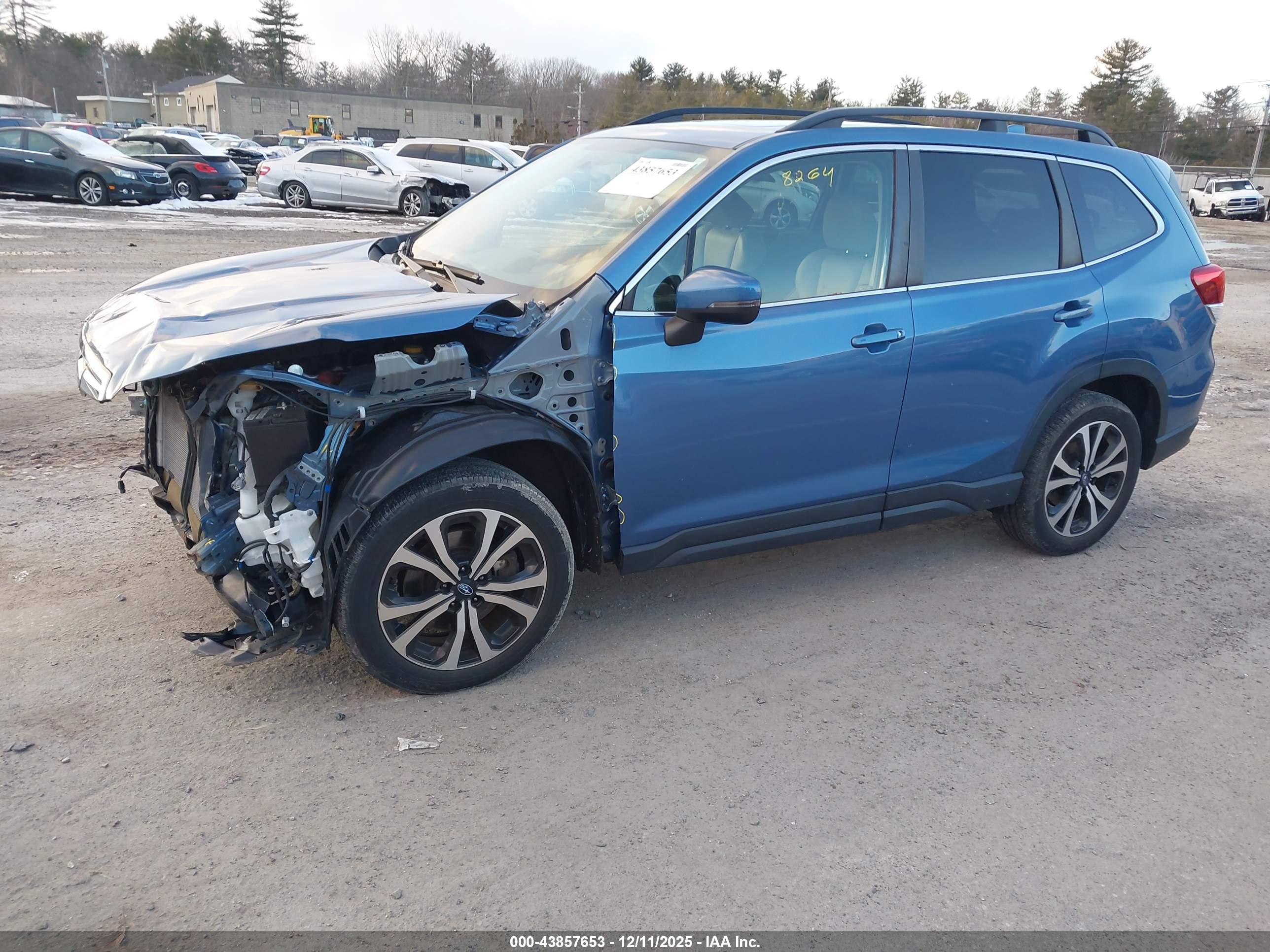 SUBARU FORESTER image 2