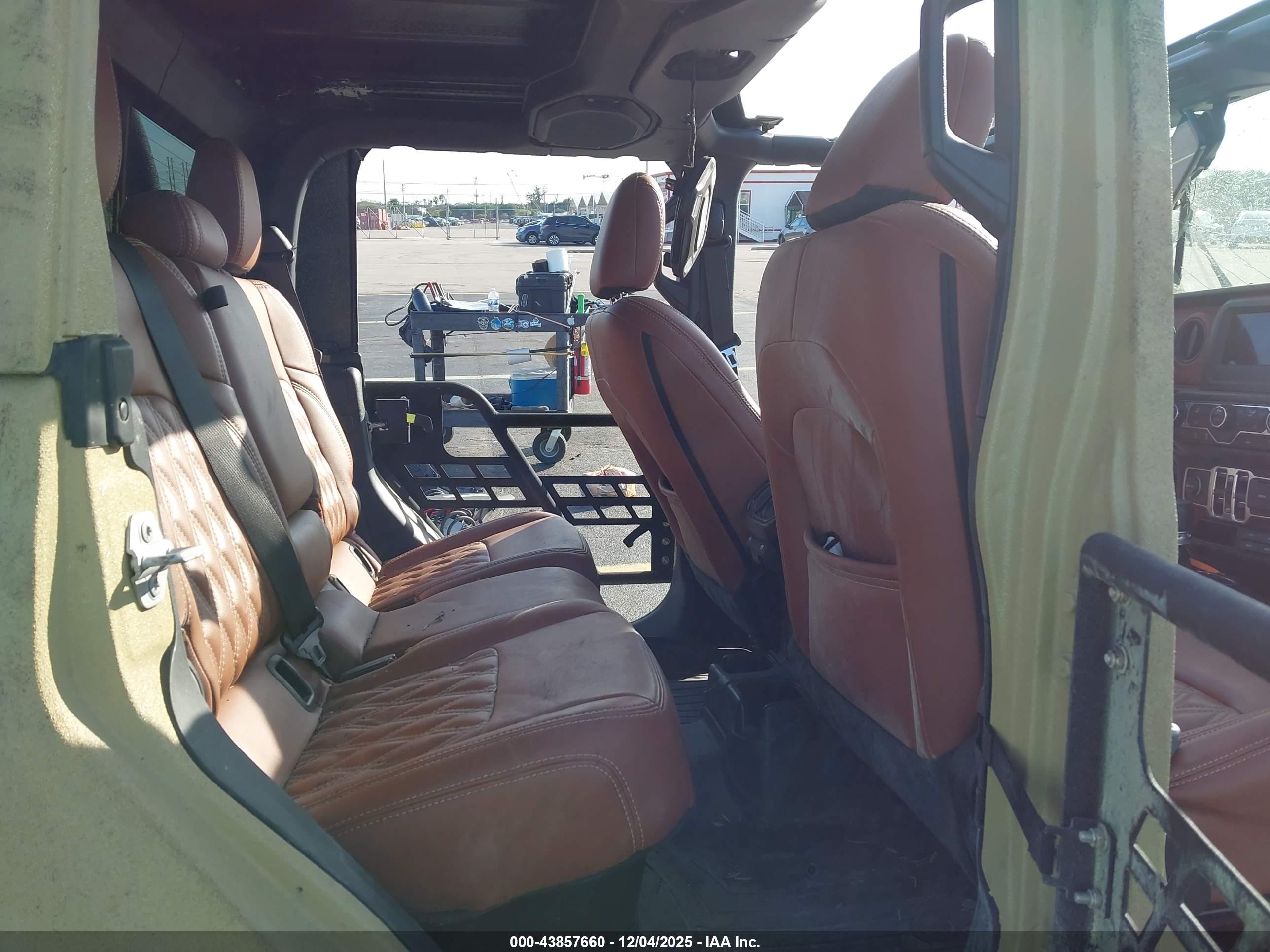 JEEP GLADIATOR image 8