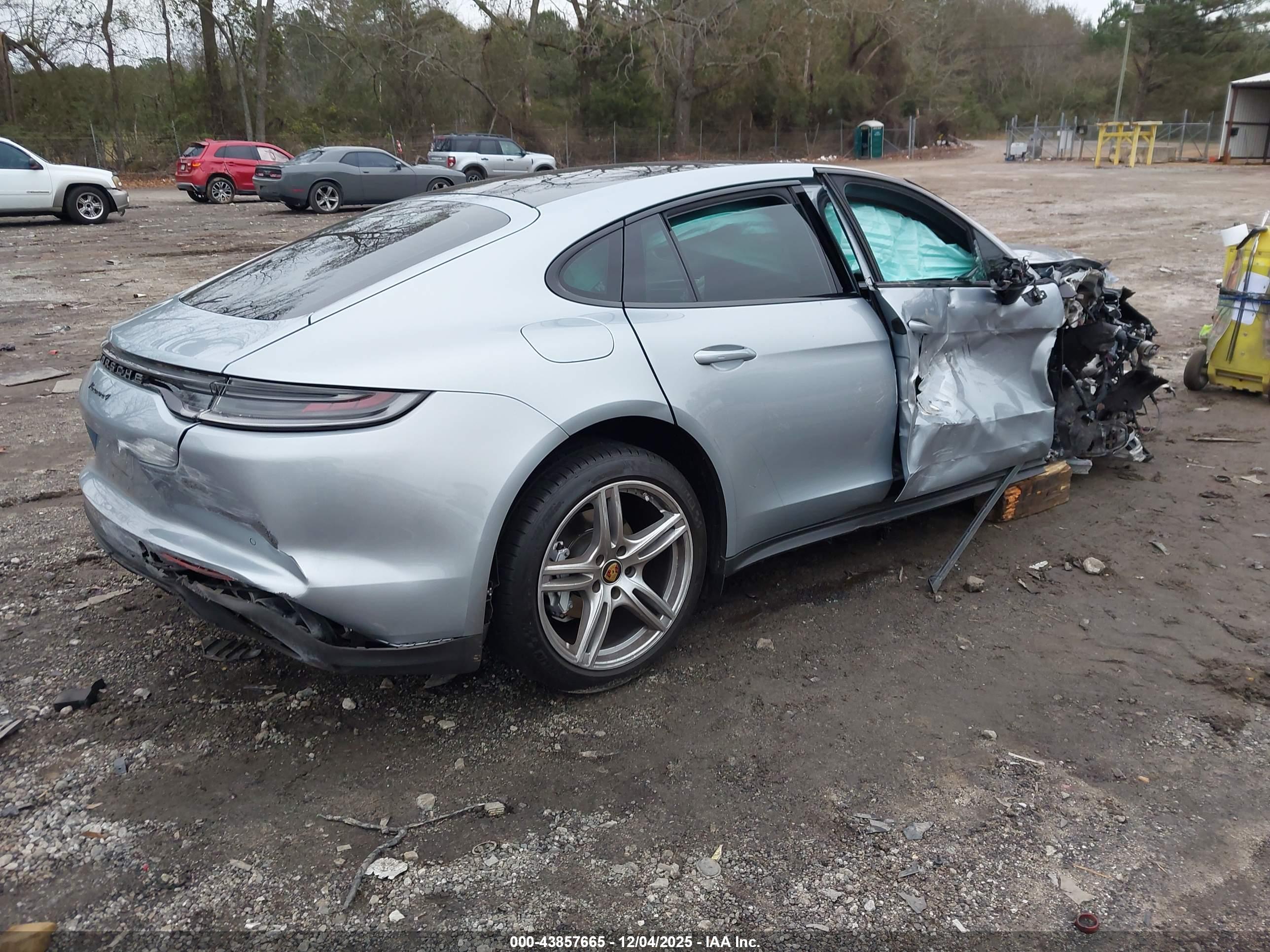 PORSCHE PANAMERA image 4