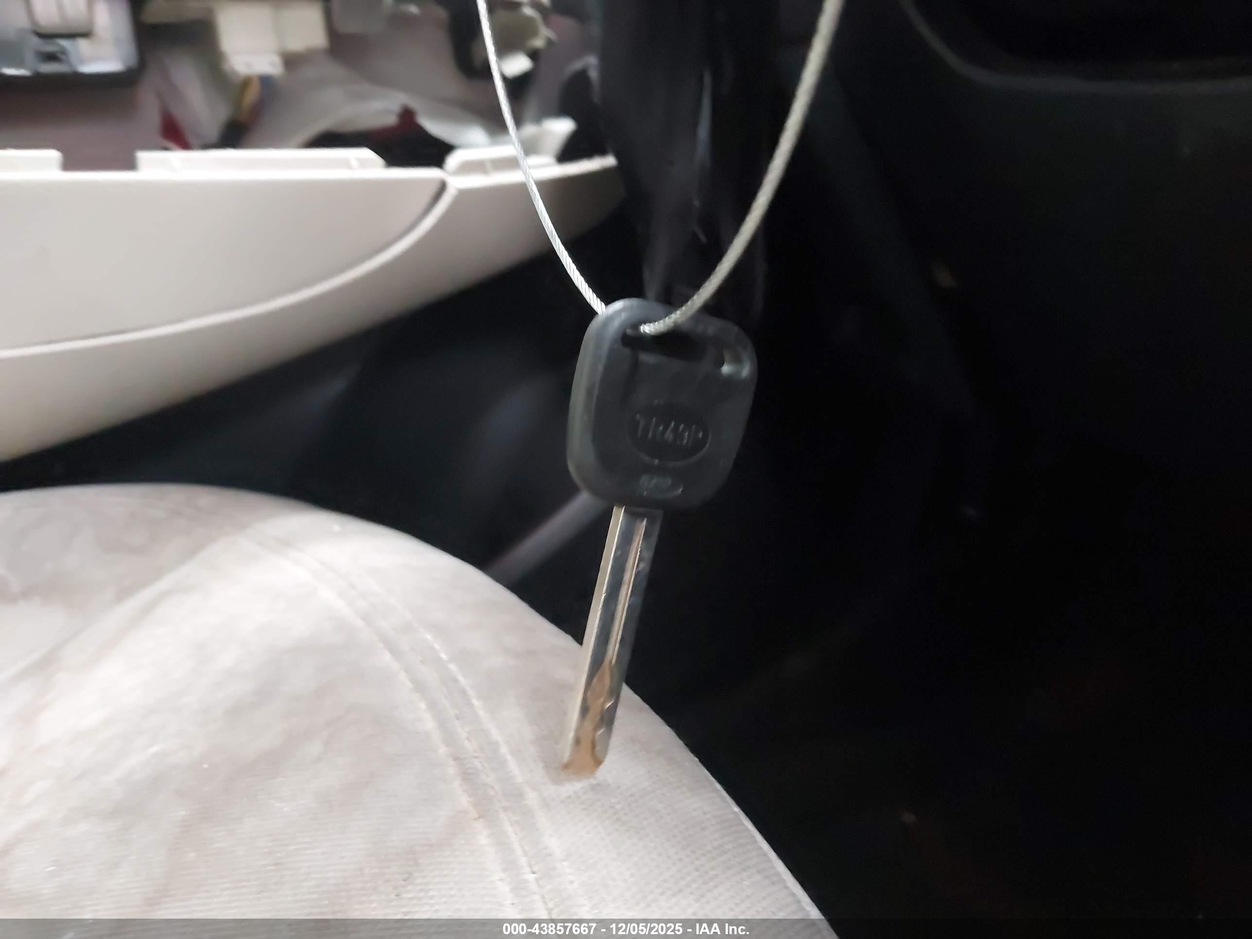 KIA RIO image 11