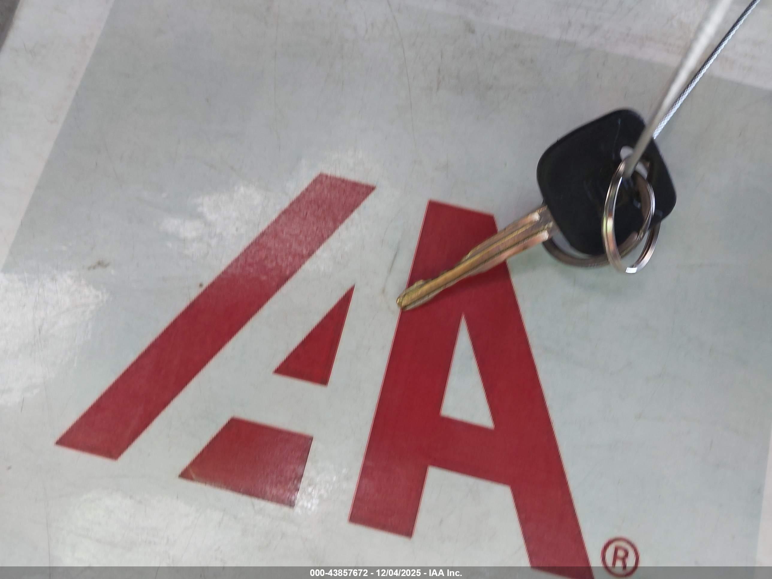TOYOTA 4RUNNER image 11