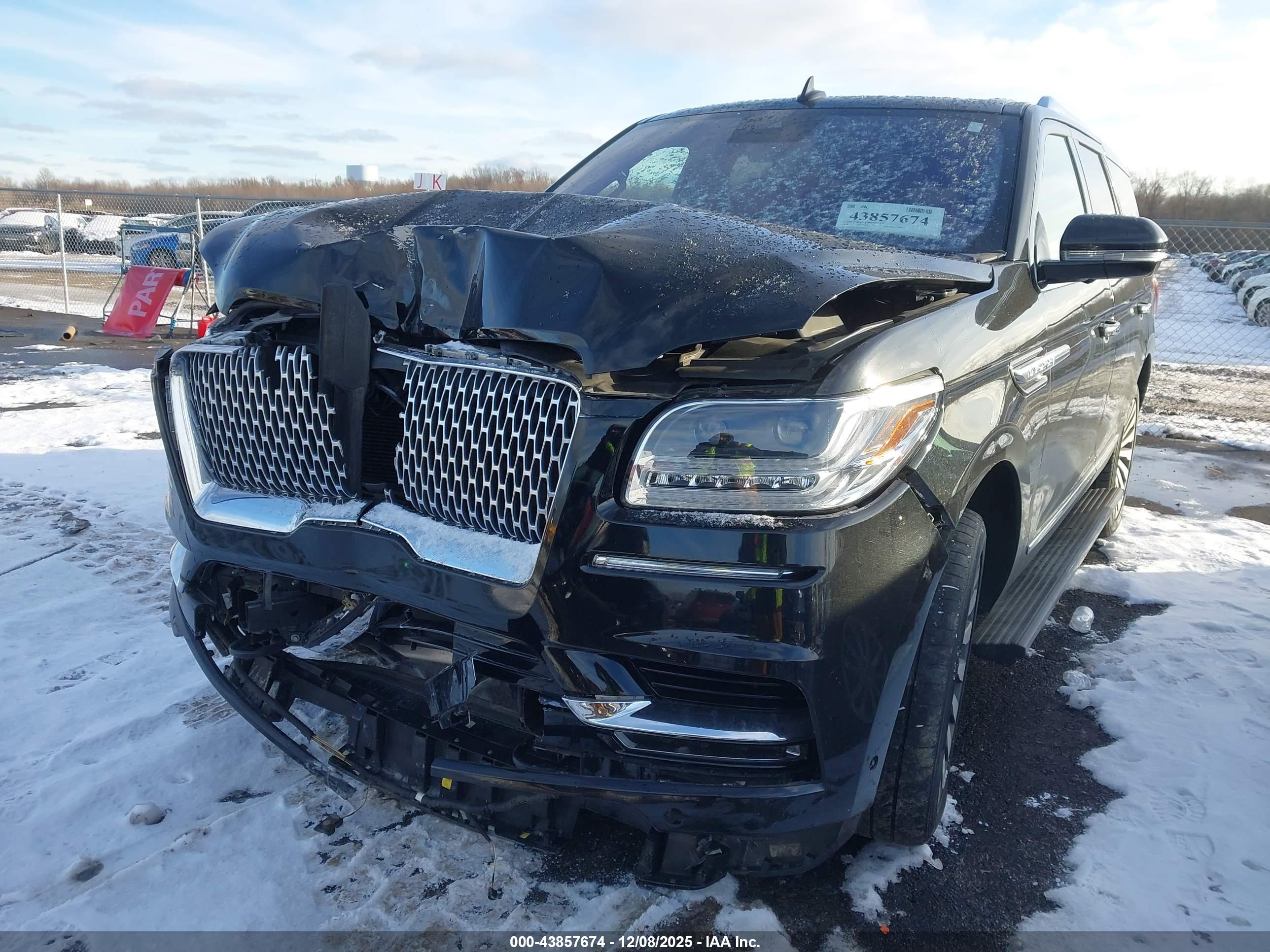 LINCOLN NAVIGATOR image 6