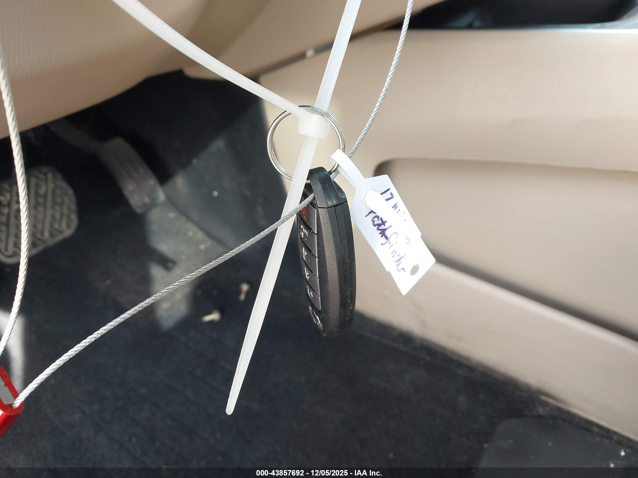 NISSAN PATHFINDER image 11