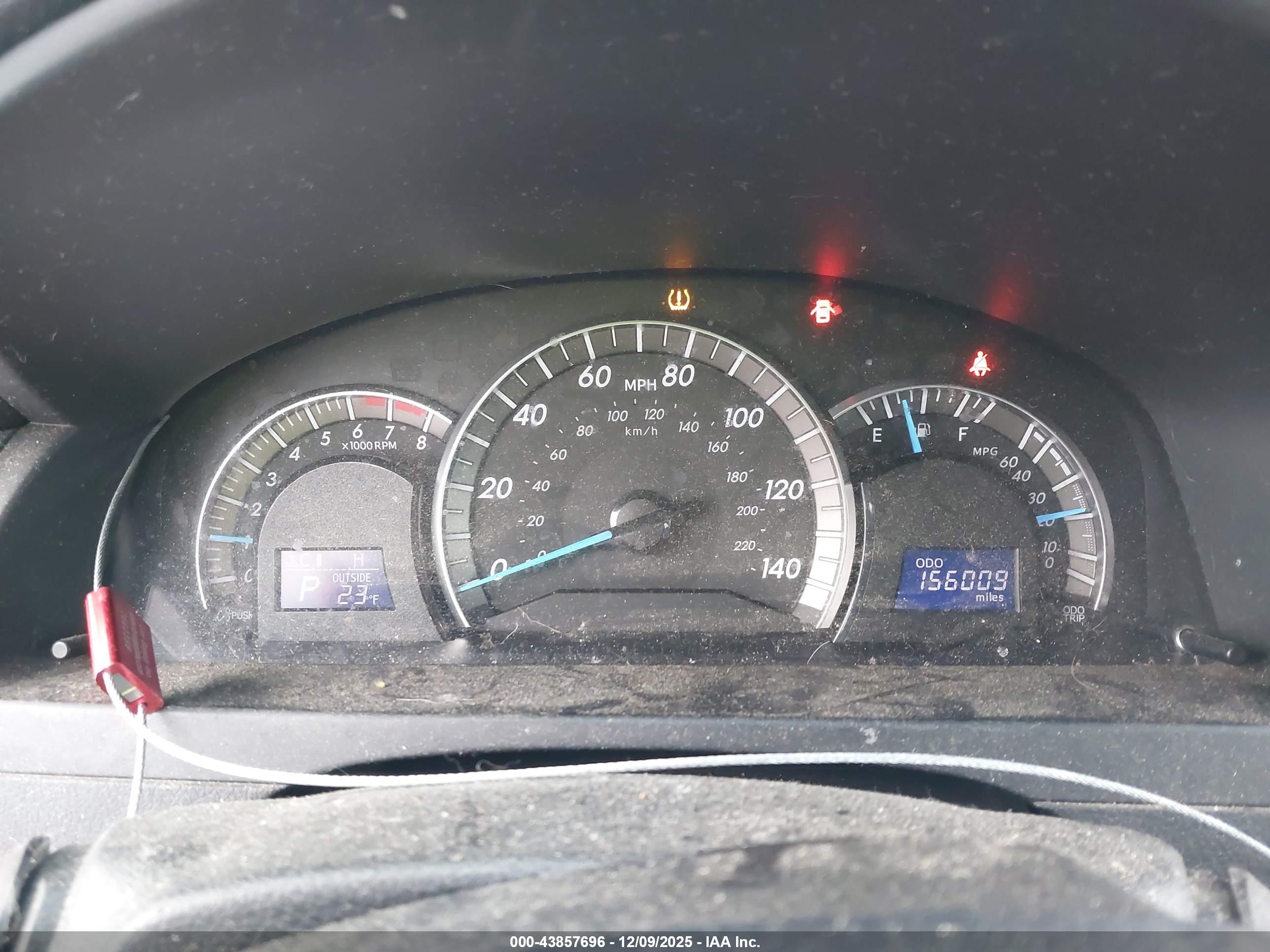 TOYOTA CAMRY image 7