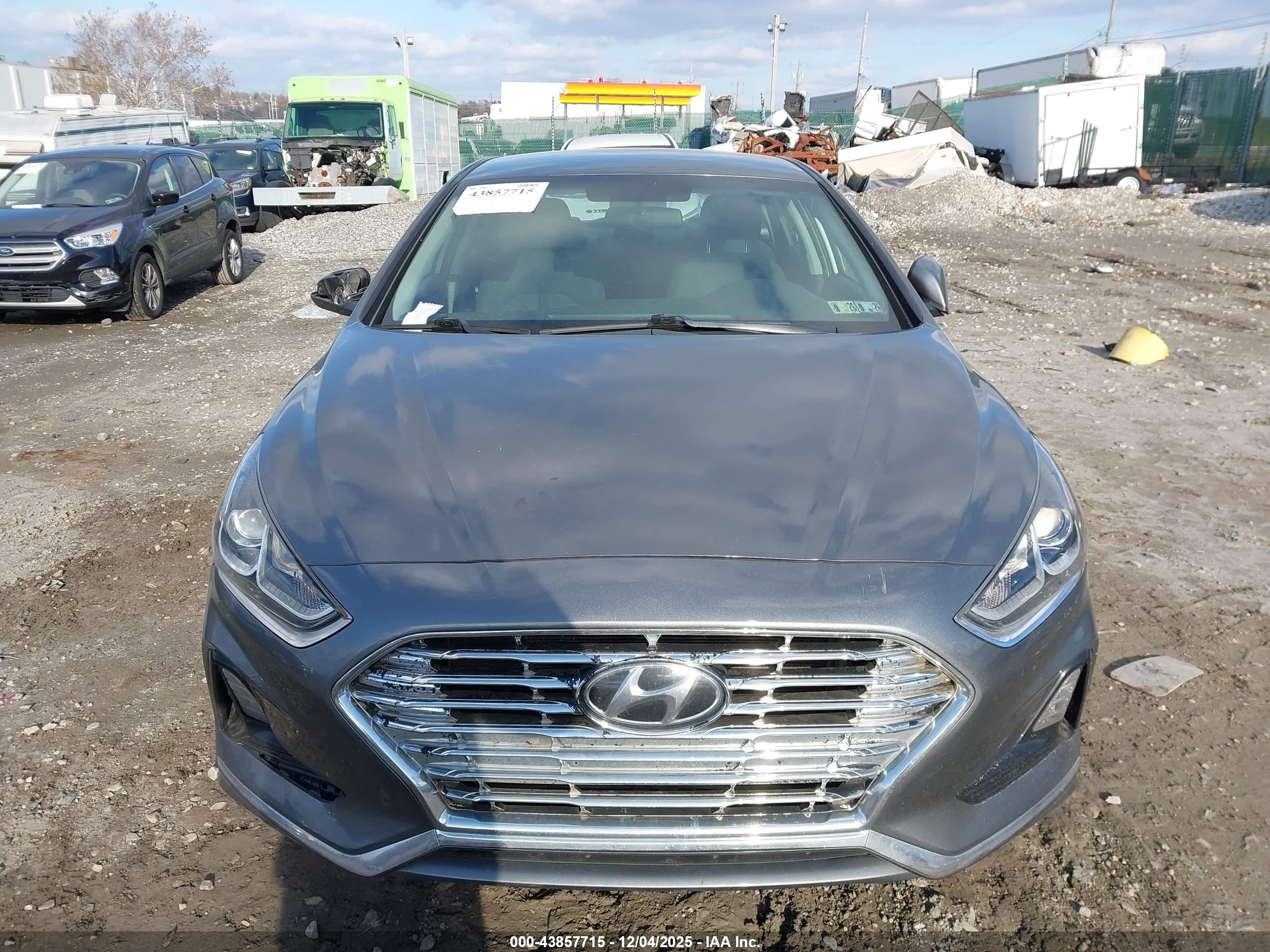 HYUNDAI SONATA image 6
