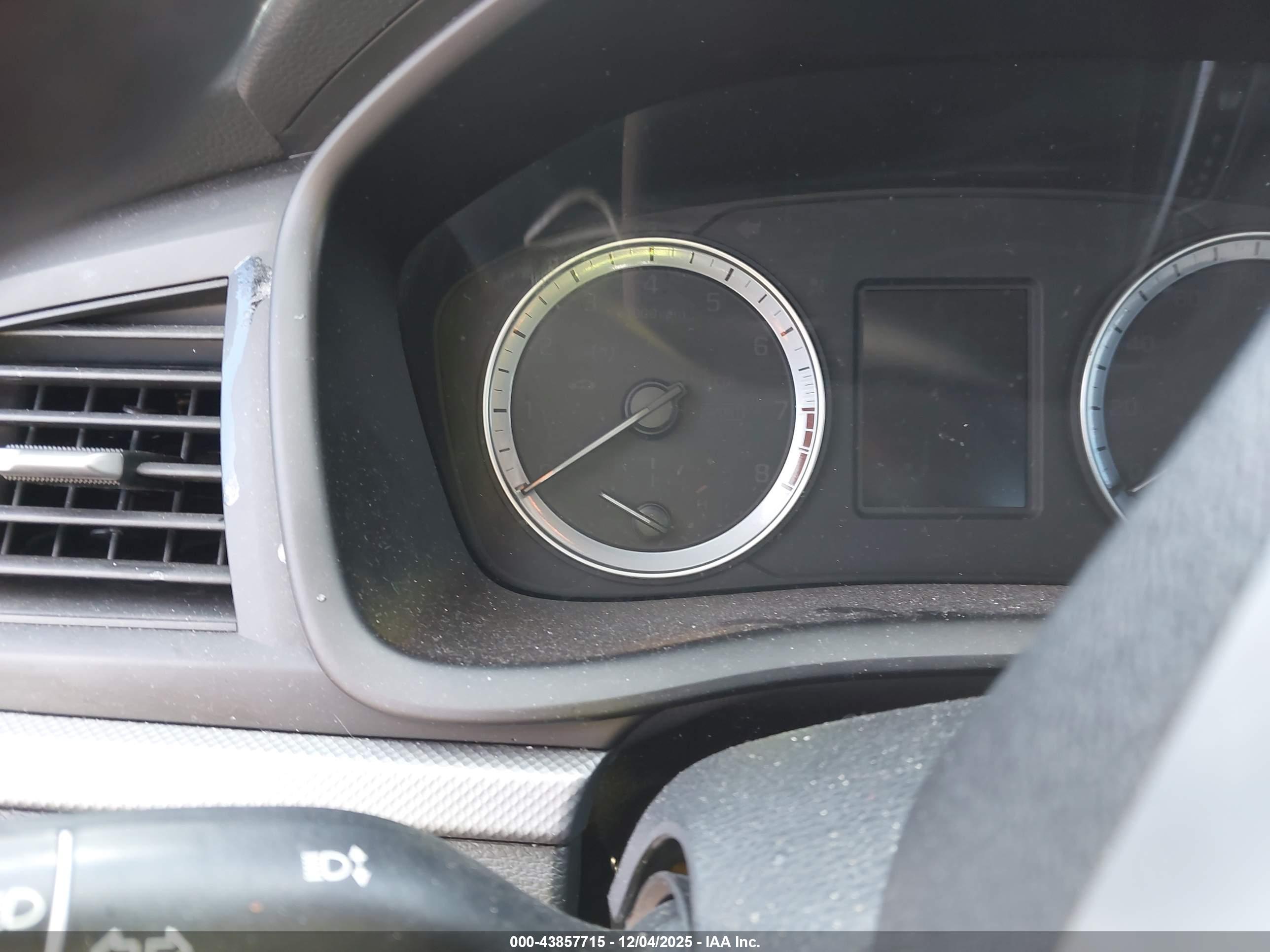 HYUNDAI SONATA image 7