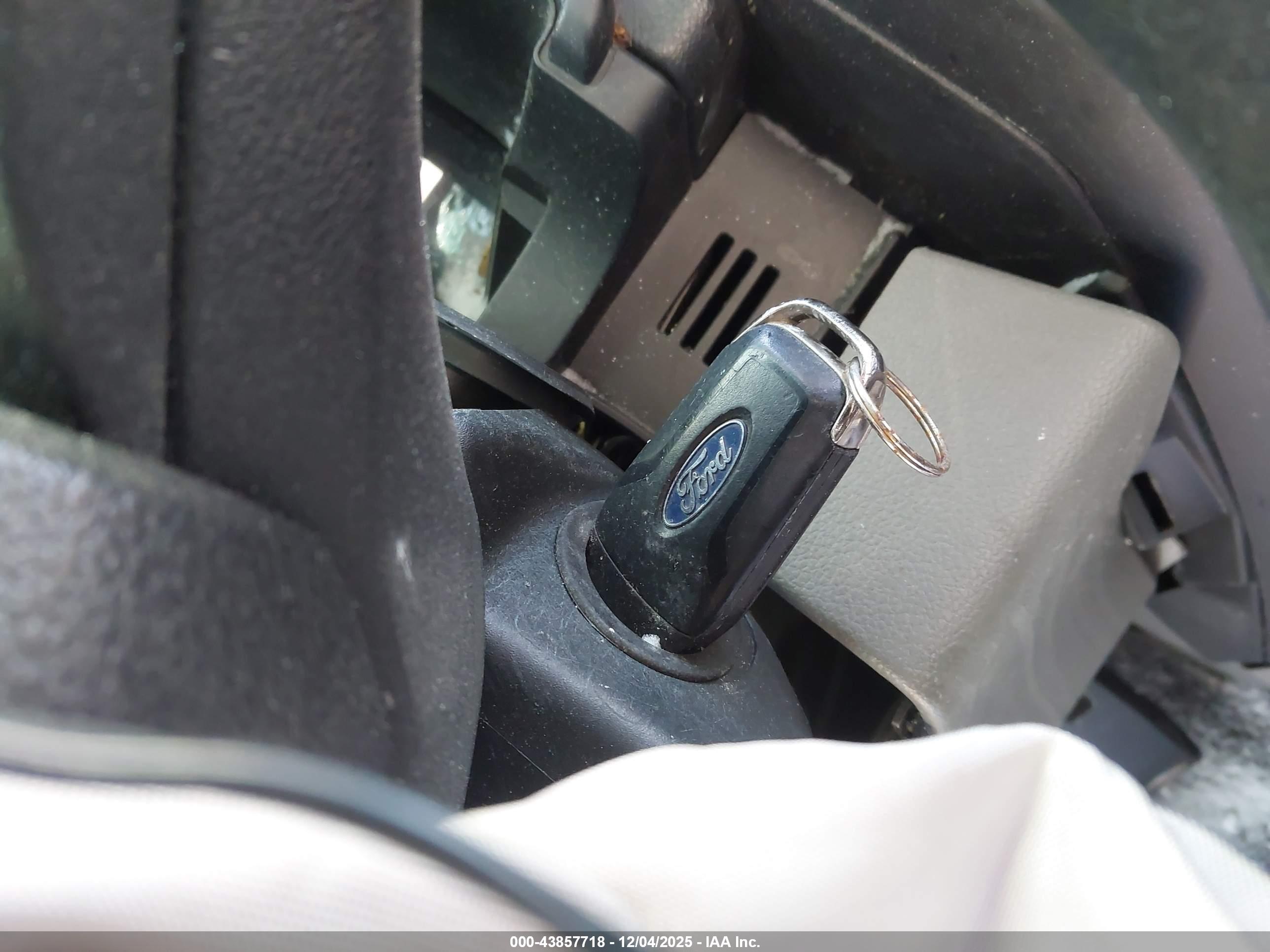 FORD F-150 image 11