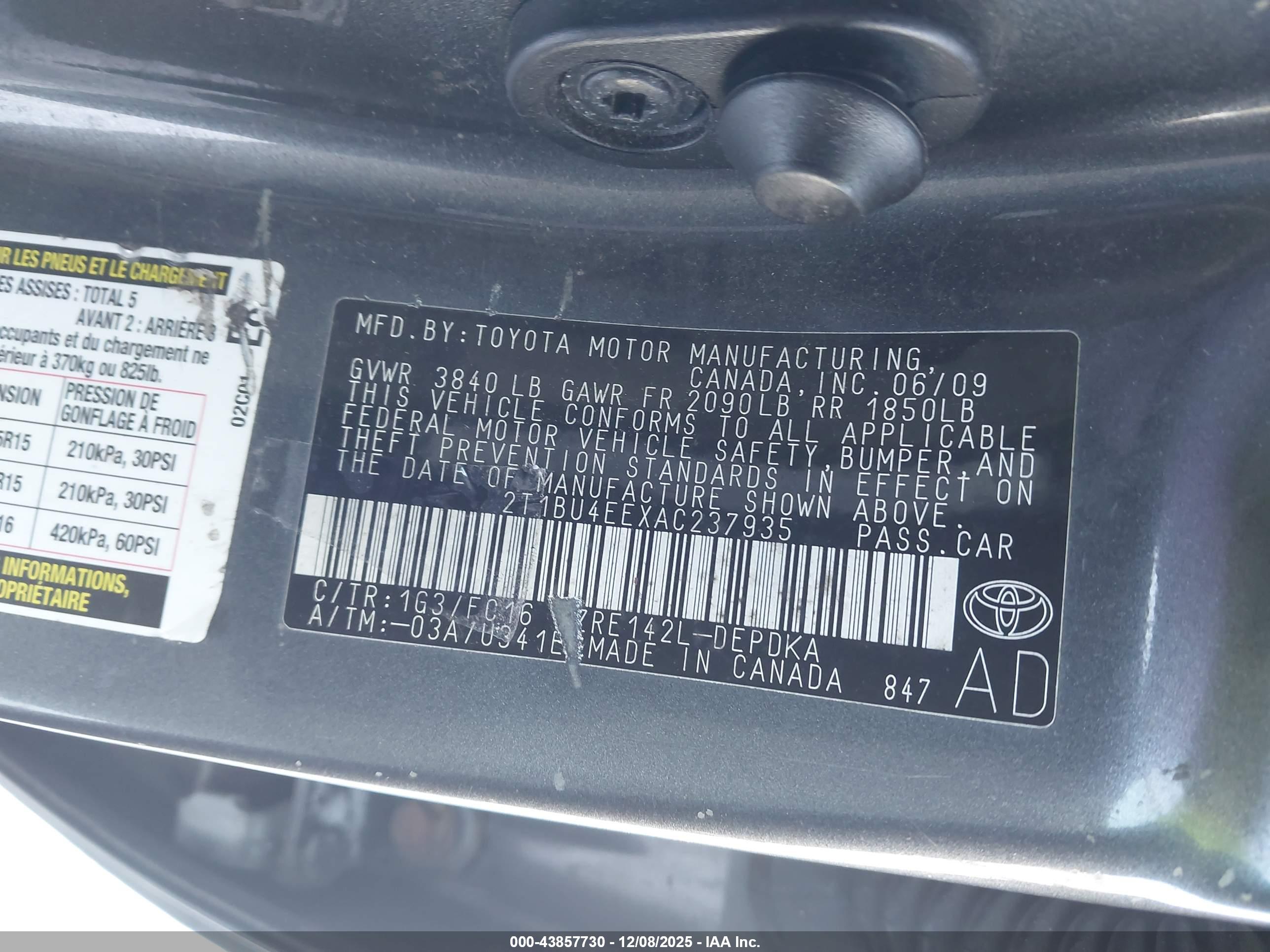 TOYOTA COROLLA image 9