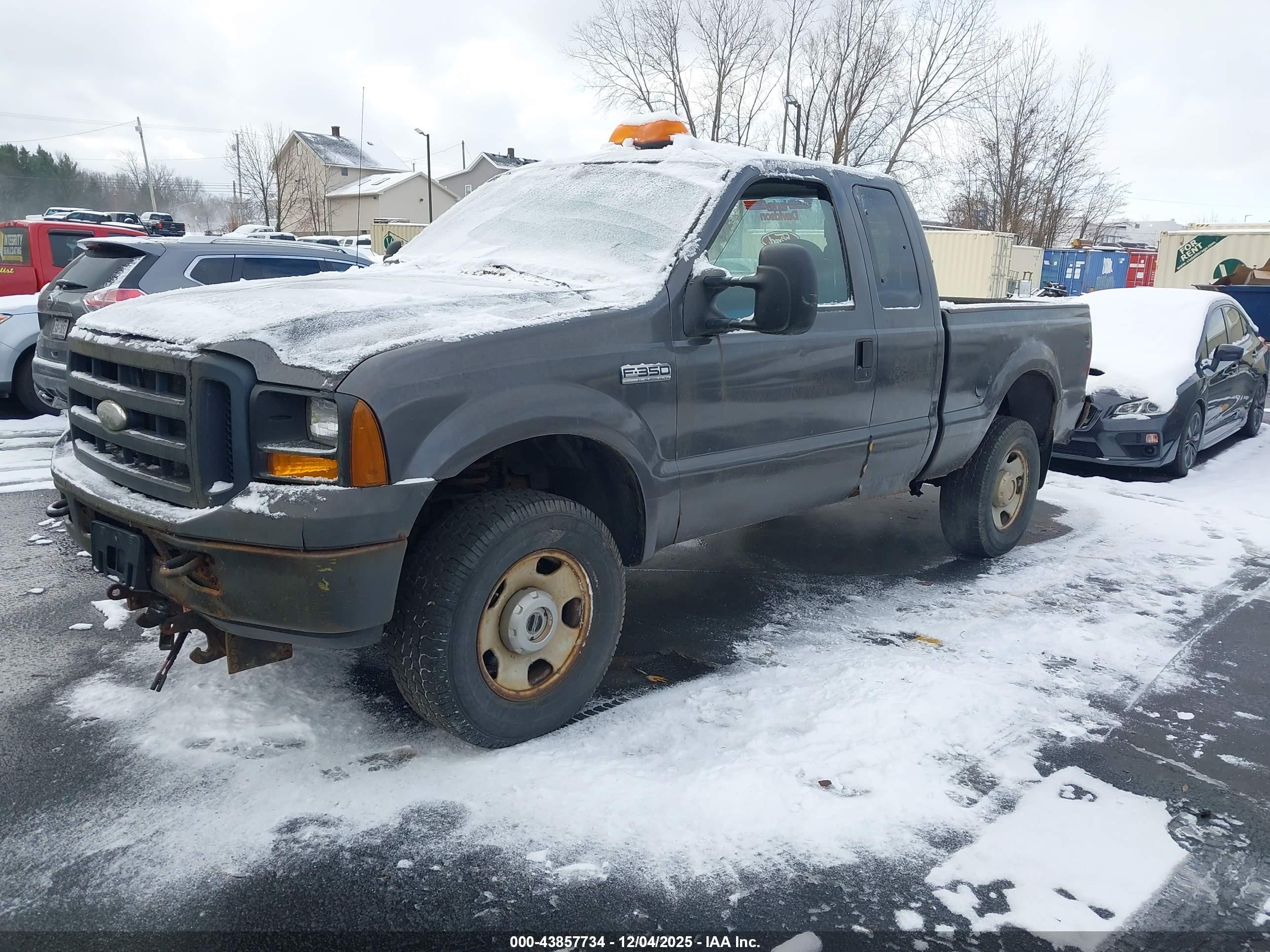FORD F-350 image 2