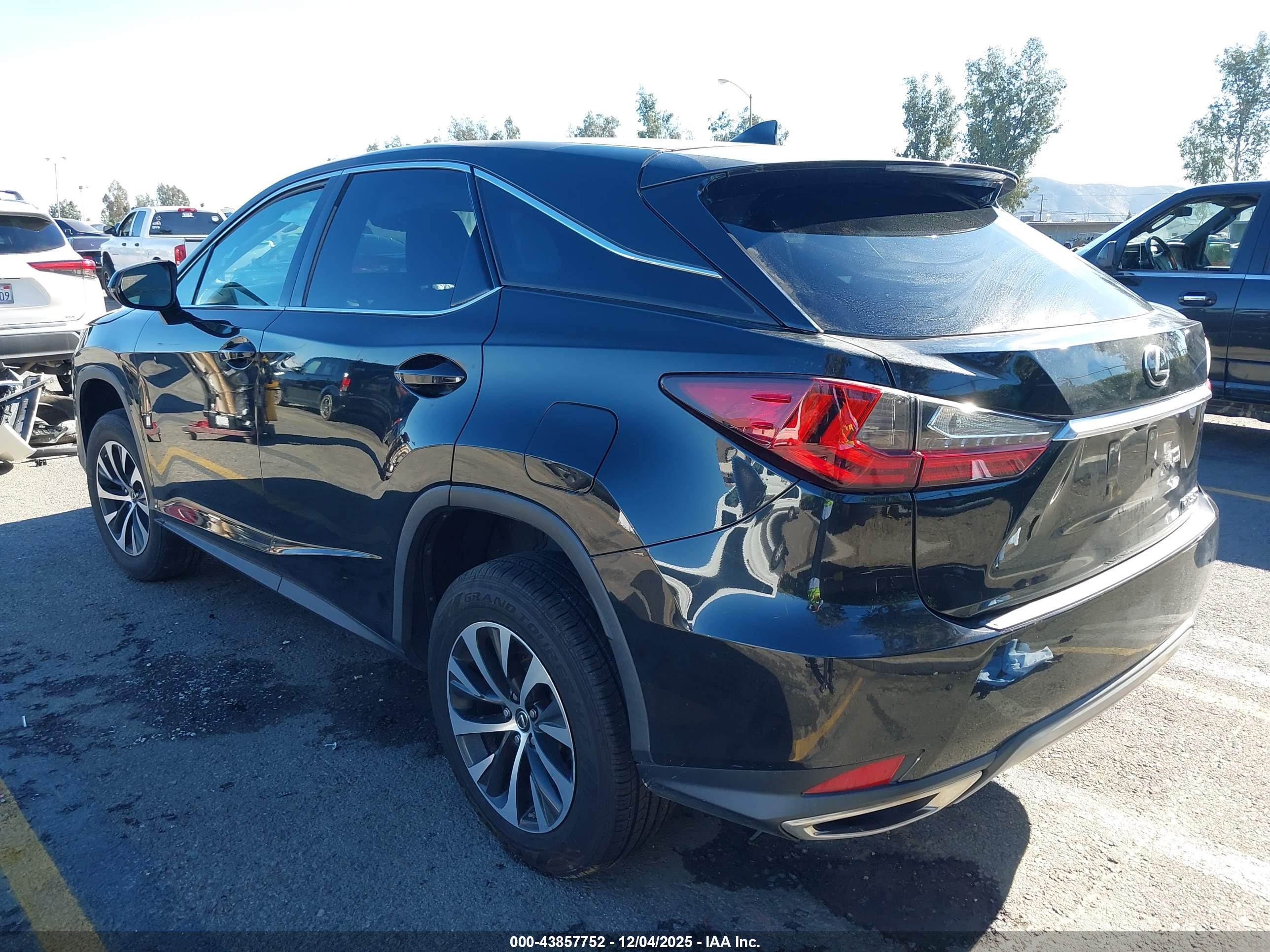 LEXUS RX image 3