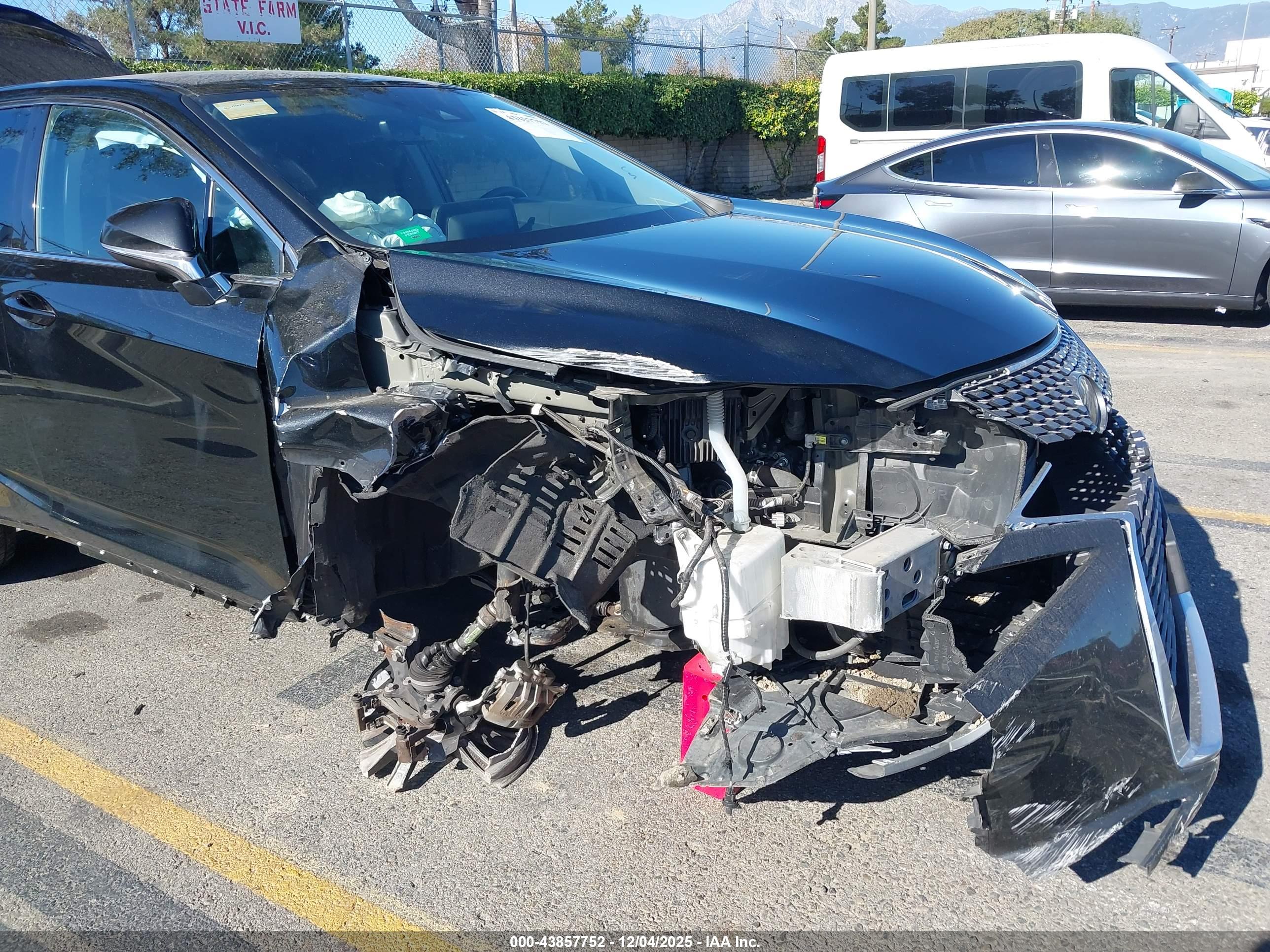 LEXUS RX image 6