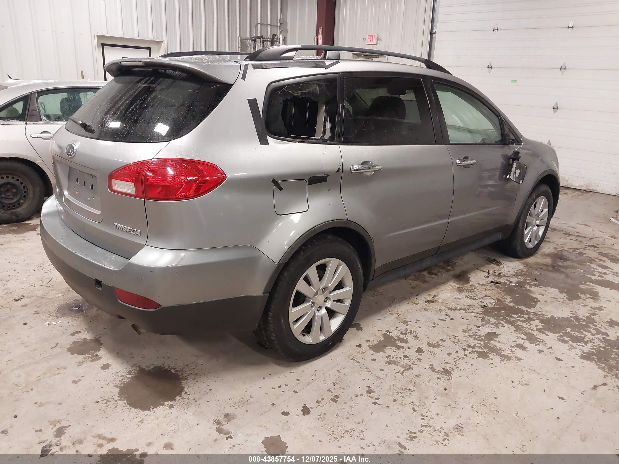 SUBARU TRIBECA image 4
