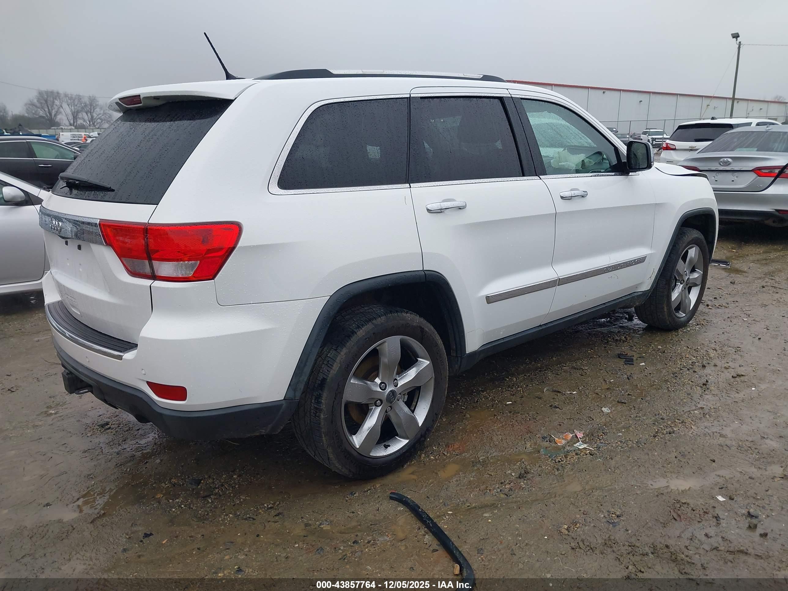 JEEP GRAND image 4